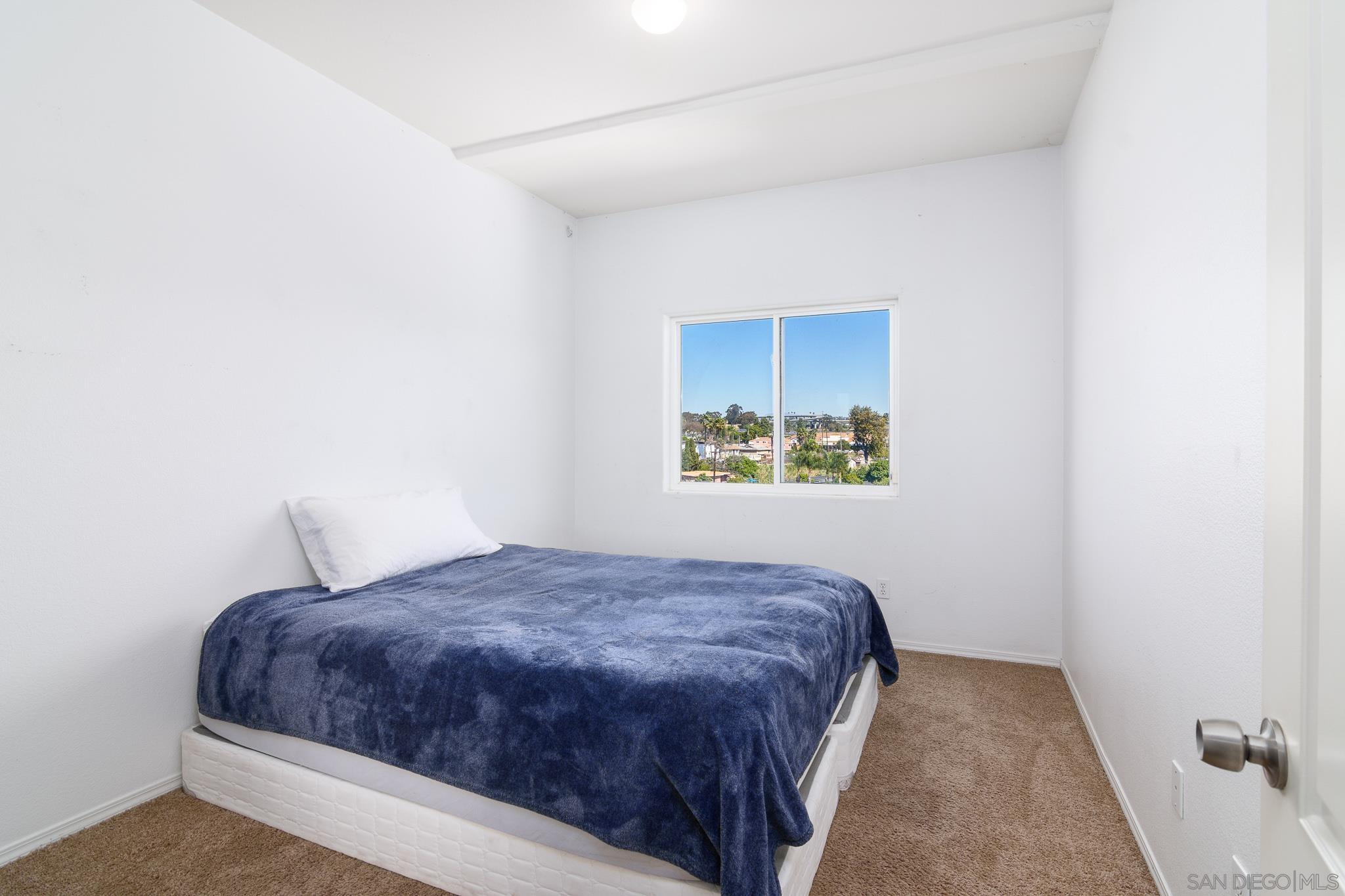 Detail Gallery Image 24 of 40 For 4150  Marine View Ave, San Diego,  CA 92113 - 3 Beds | 2/1 Baths