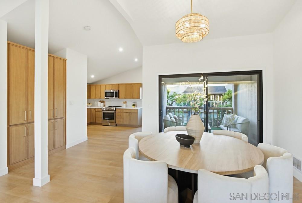 Detail Gallery Image 5 of 46 For 585 S Sierra Ave  #27,  Solana Beach,  CA 92075 - 2 Beds | 2/1 Baths