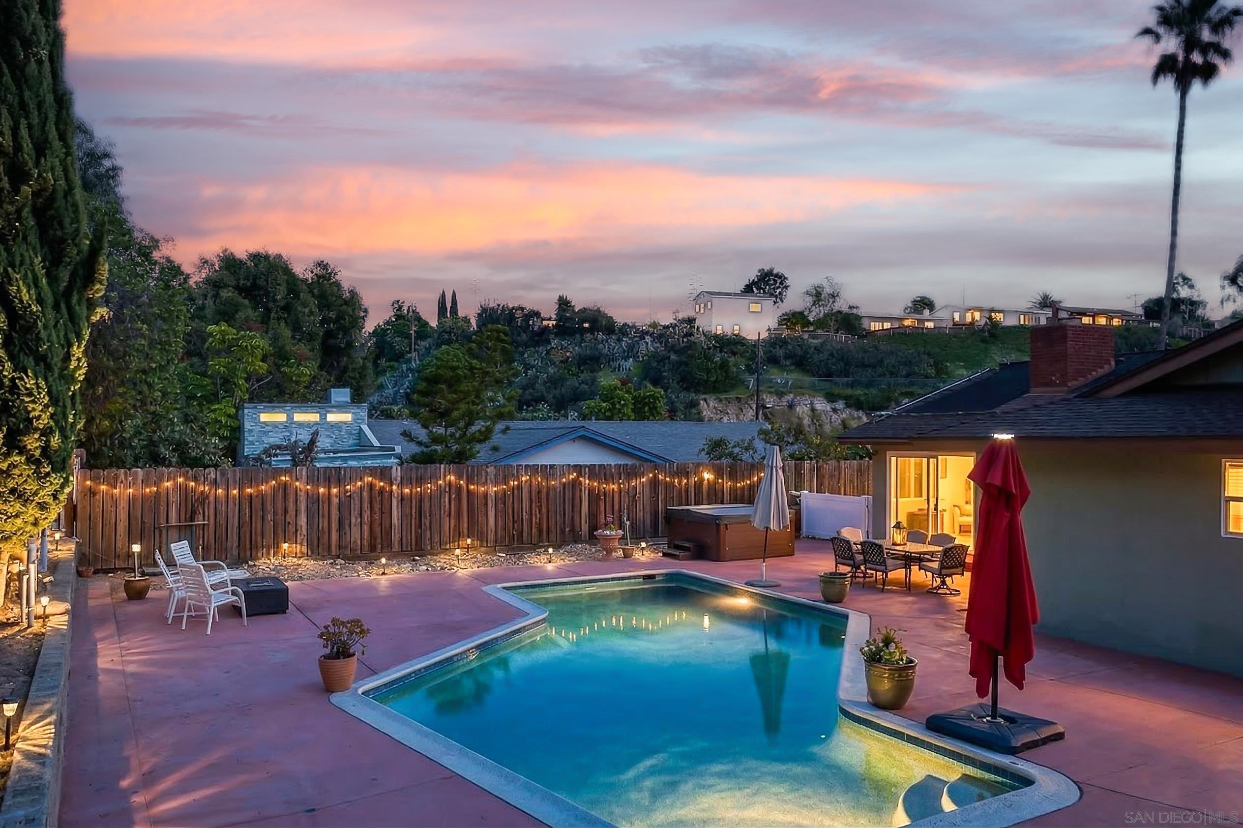 Detail Gallery Image 3 of 41 For 5270  Joan Ct, San Diego,  CA 92115 - 4 Beds | 2 Baths