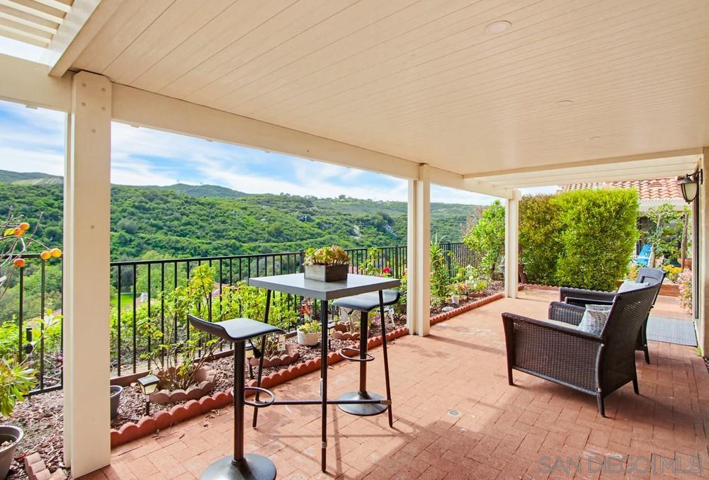 Detail Gallery Image 23 of 26 For 28782  Vista Valley Dr, Vista,  CA 92084 - 3 Beds | 2 Baths