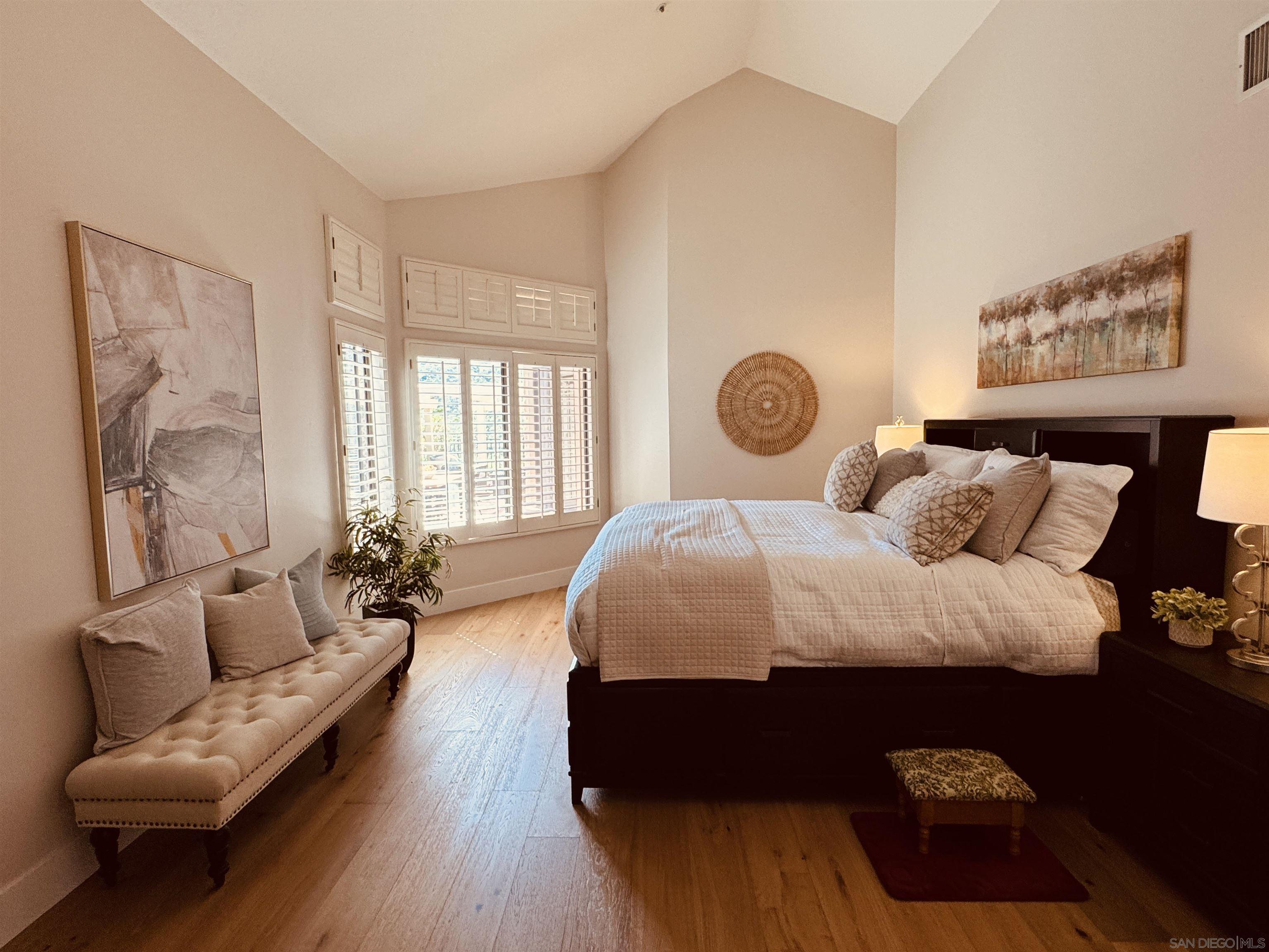 Detail Gallery Image 10 of 15 For 28782  Vista Valley Dr, Vista,  CA 92084 - 3 Beds | 2 Baths