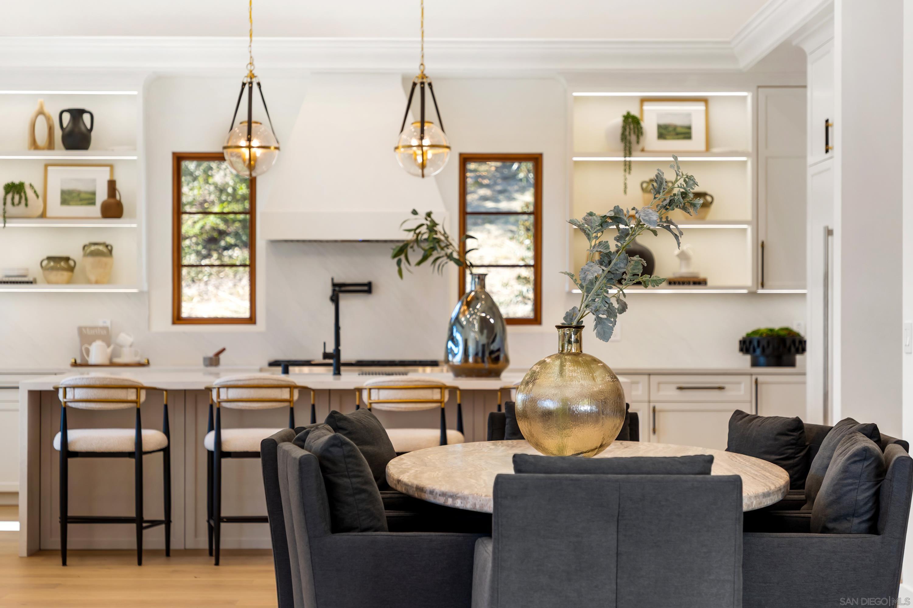 Detail Gallery Image 20 of 64 For 5758-60  Las Palomas, Rancho Santa Fe,  CA 92067 - 5 Beds | 5/2 Baths