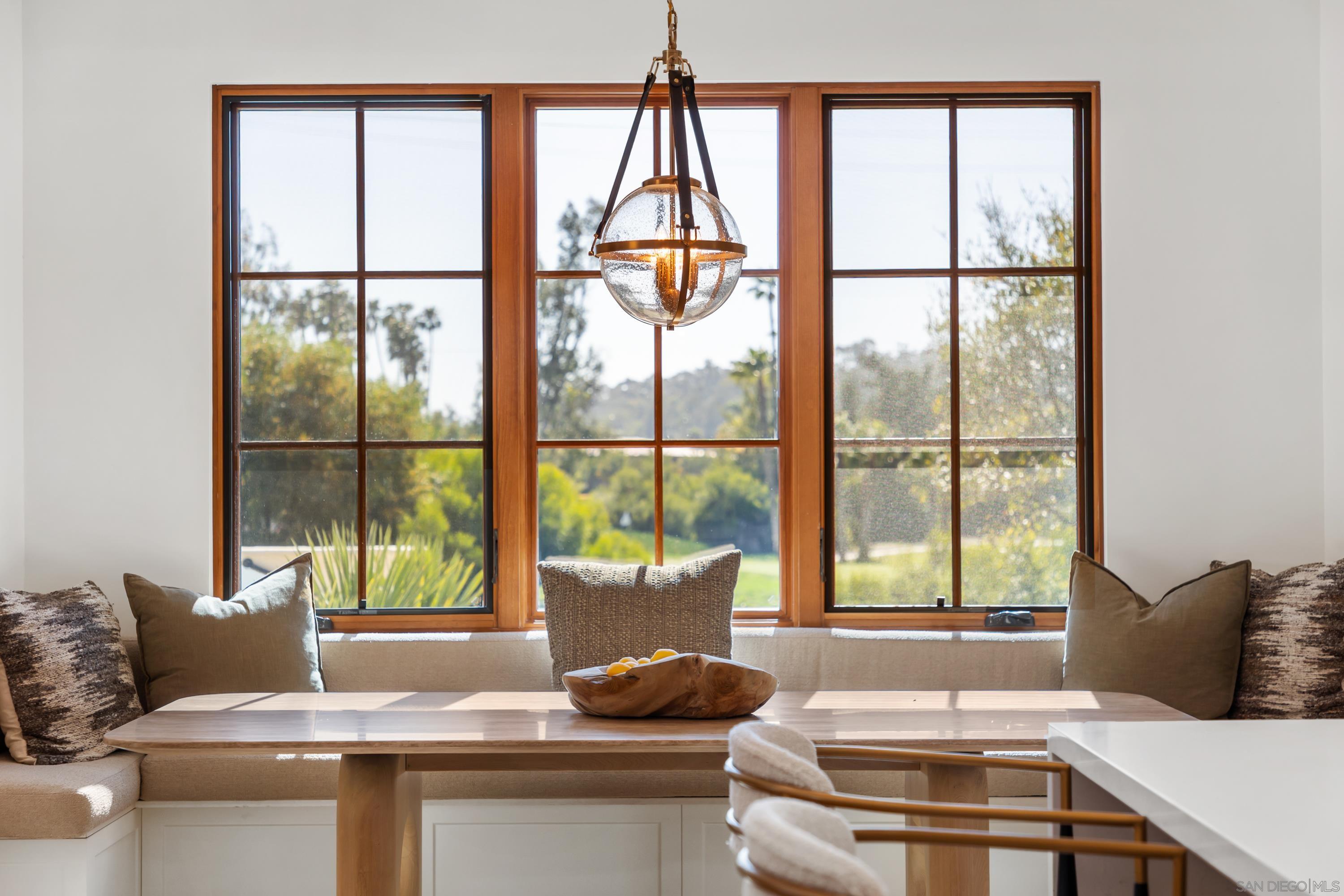 Detail Gallery Image 24 of 64 For 5758-60  Las Palomas, Rancho Santa Fe,  CA 92067 - 5 Beds | 5/2 Baths