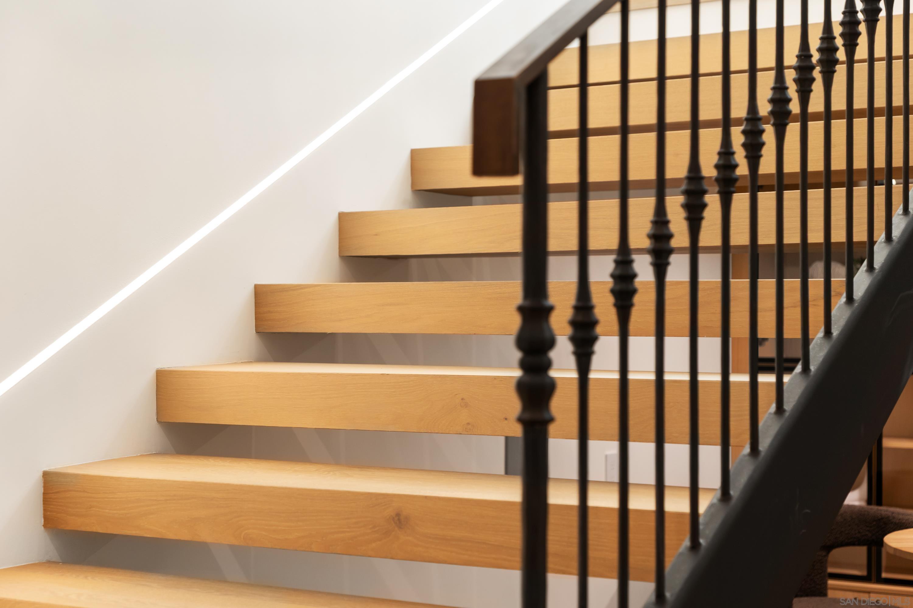 Detail Gallery Image 29 of 64 For 5758-60  Las Palomas, Rancho Santa Fe,  CA 92067 - 5 Beds | 5/2 Baths