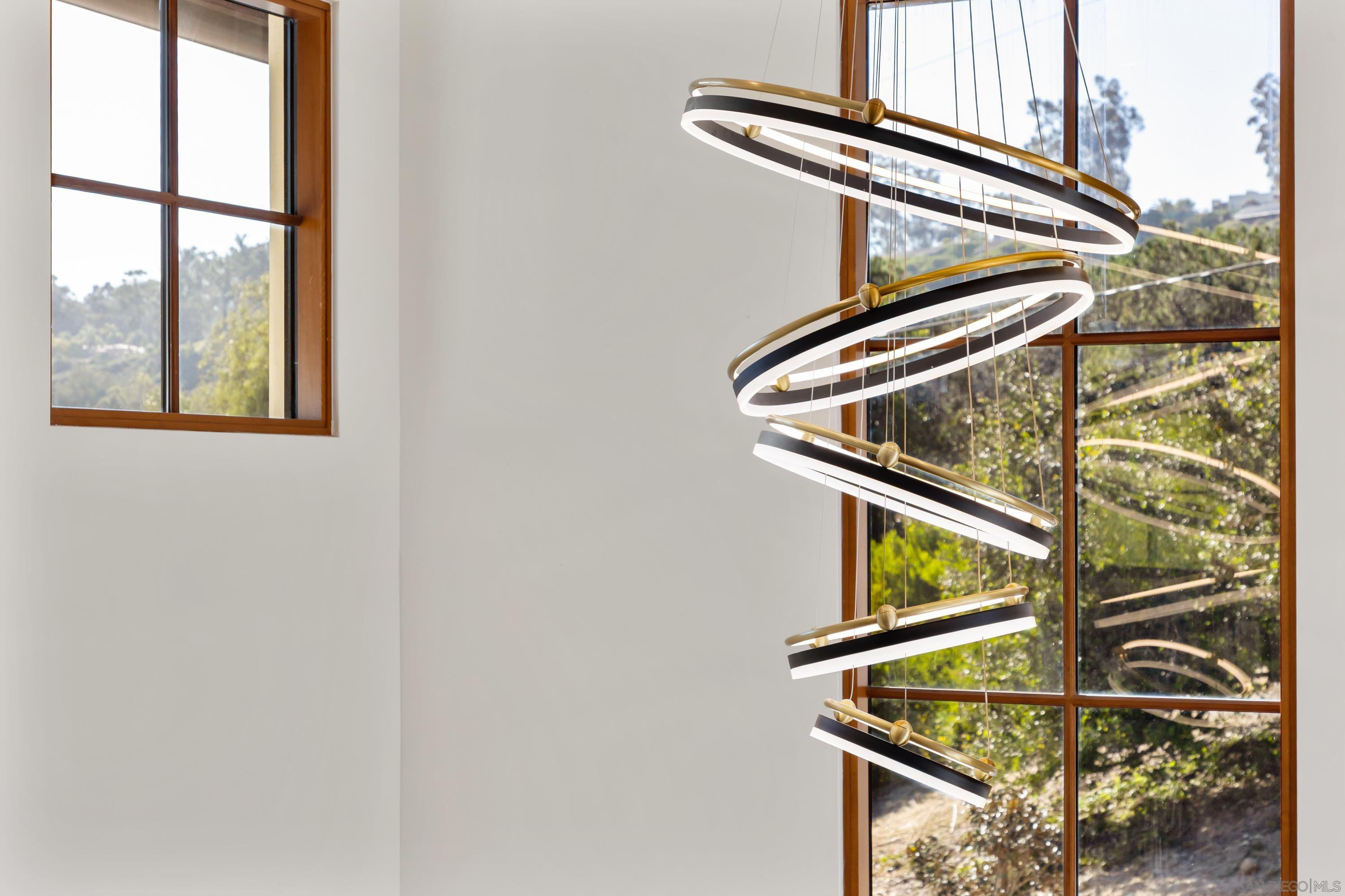 Detail Gallery Image 30 of 64 For 5758-60  Las Palomas, Rancho Santa Fe,  CA 92067 - 5 Beds | 5/2 Baths