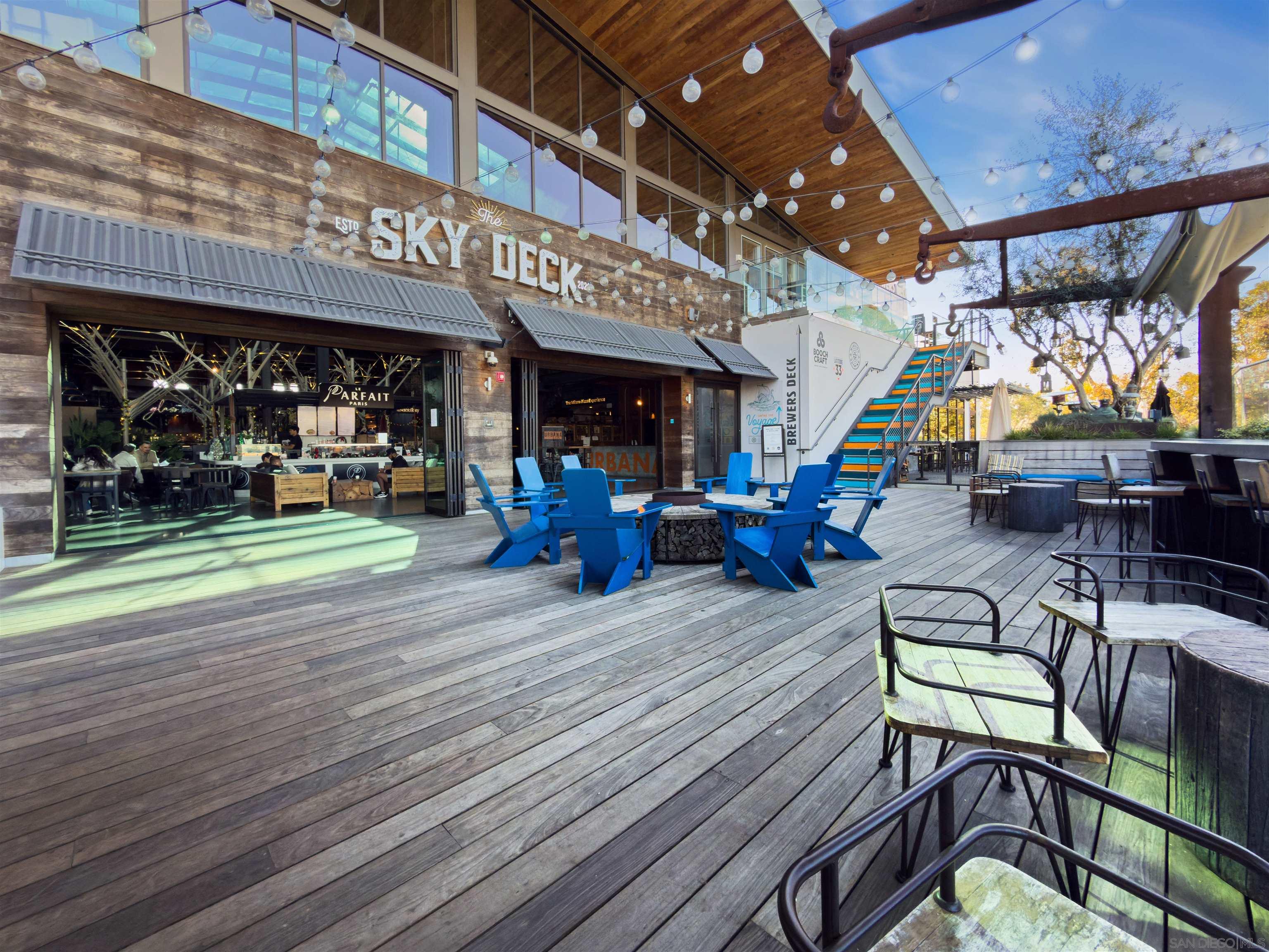 Detail Gallery Image 15 of 26 For 3770  Mykonos Ln  #77,  San Diego,  CA 92130 - 2 Beds | 2/1 Baths