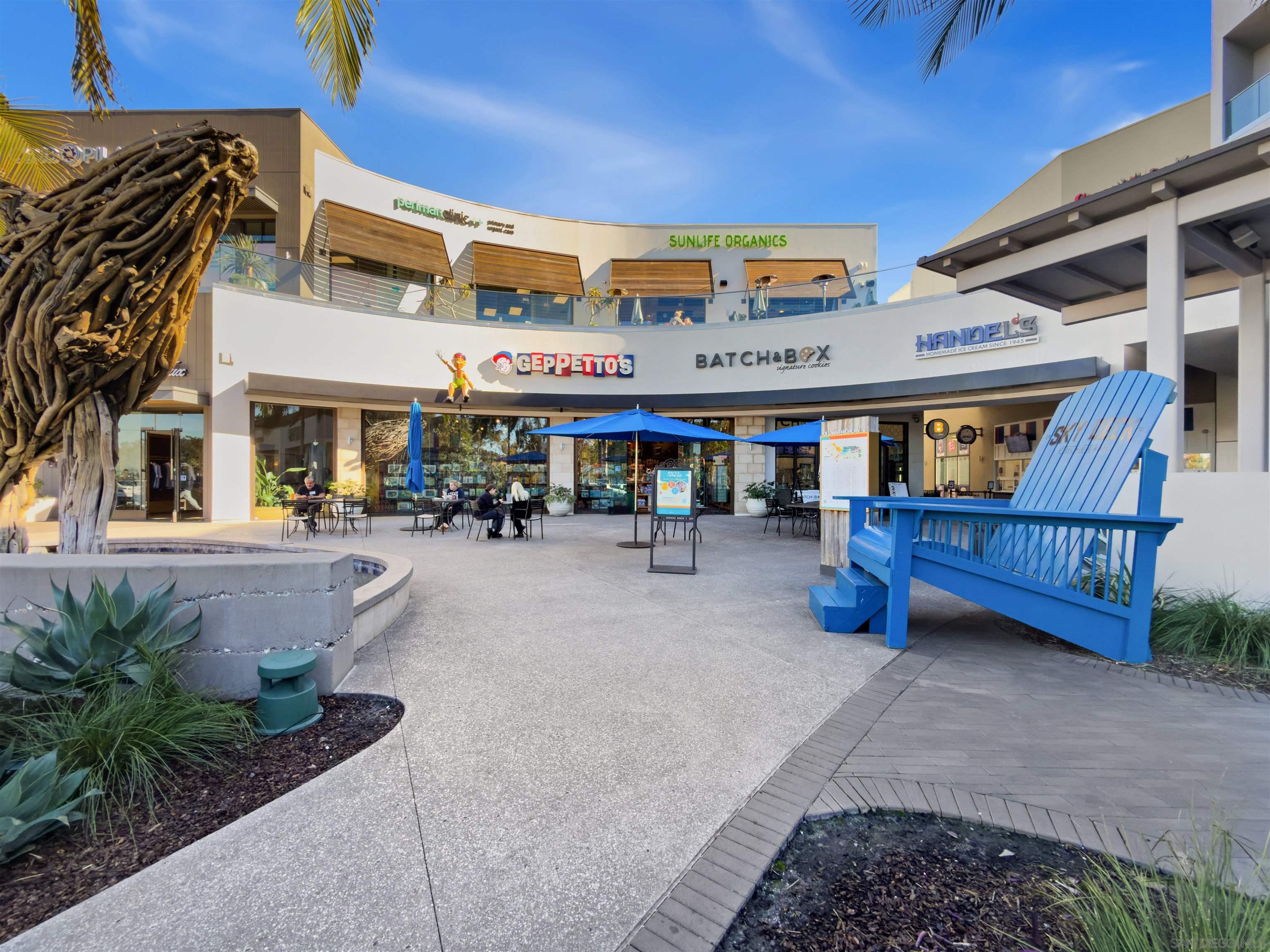 Detail Gallery Image 19 of 26 For 3770  Mykonos Ln  #77,  San Diego,  CA 92130 - 2 Beds | 2/1 Baths