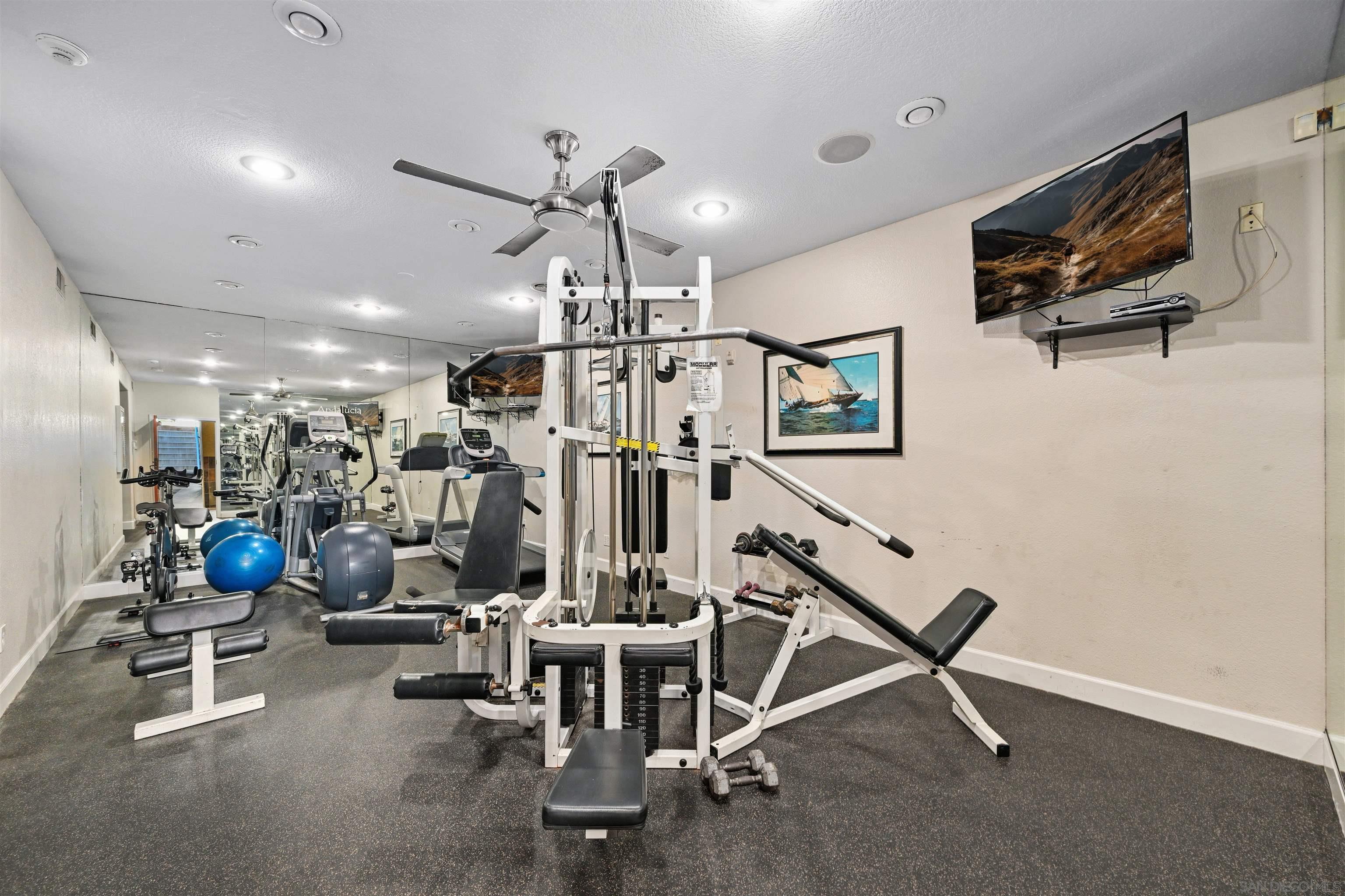 Detail Gallery Image 26 of 26 For 3770  Mykonos Ln  #77,  San Diego,  CA 92130 - 2 Beds | 2/1 Baths