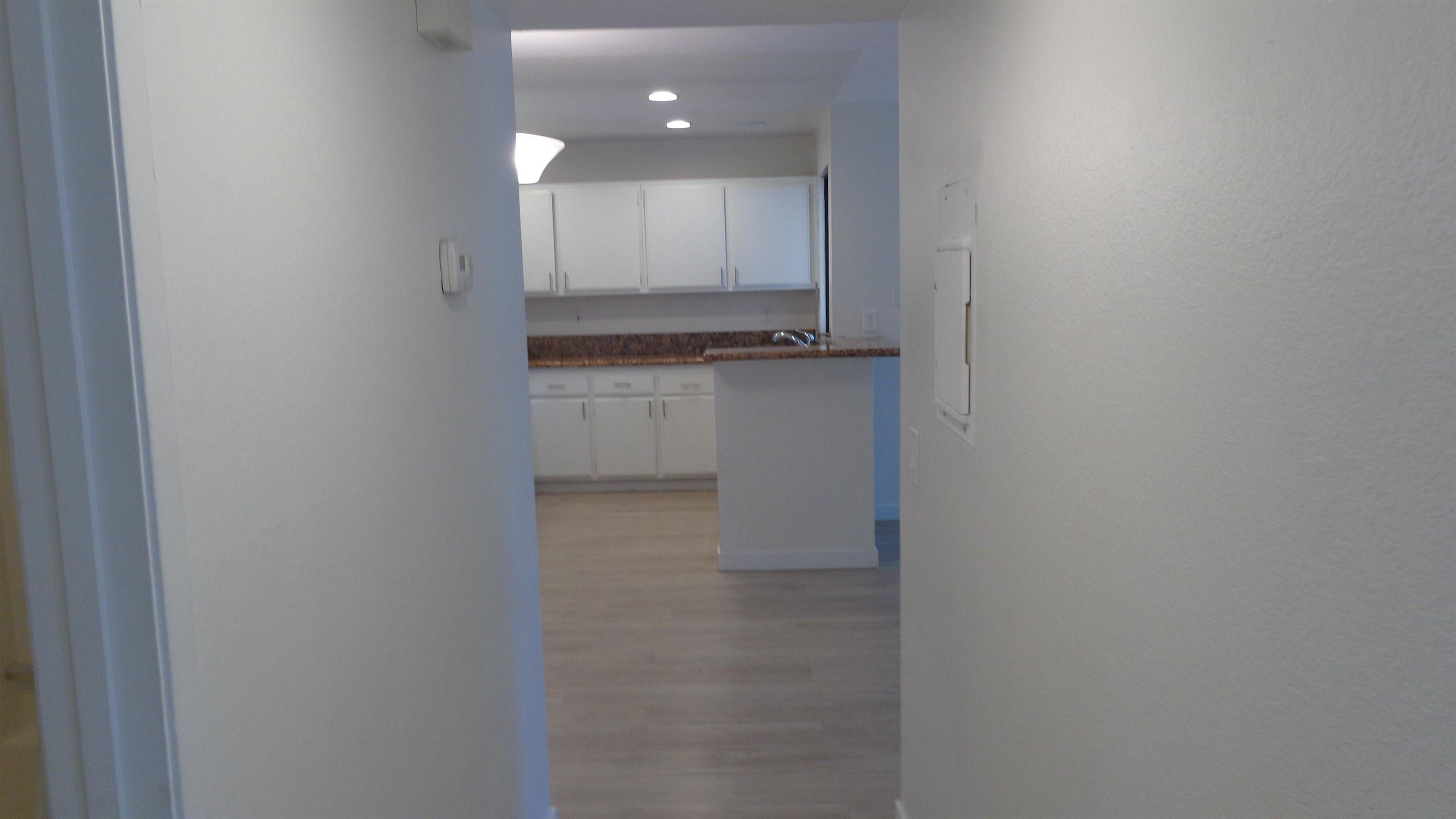 Detail Gallery Image 12 of 20 For 2425  Cranston Dr.  16, Escondido,  CA 92025 - 2 Beds | 2 Baths