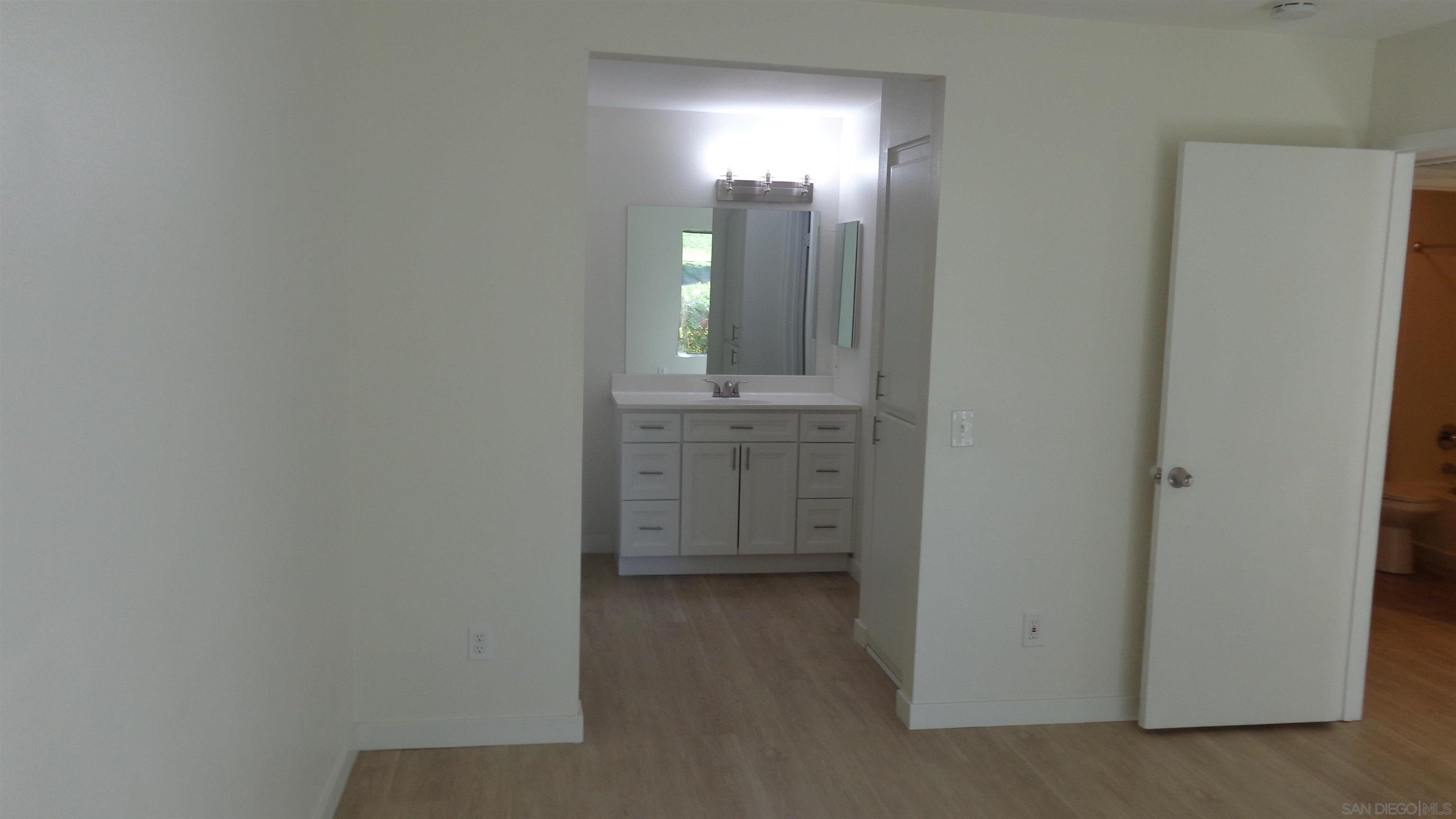 Detail Gallery Image 16 of 20 For 2425  Cranston Dr.  16, Escondido,  CA 92025 - 2 Beds | 2 Baths