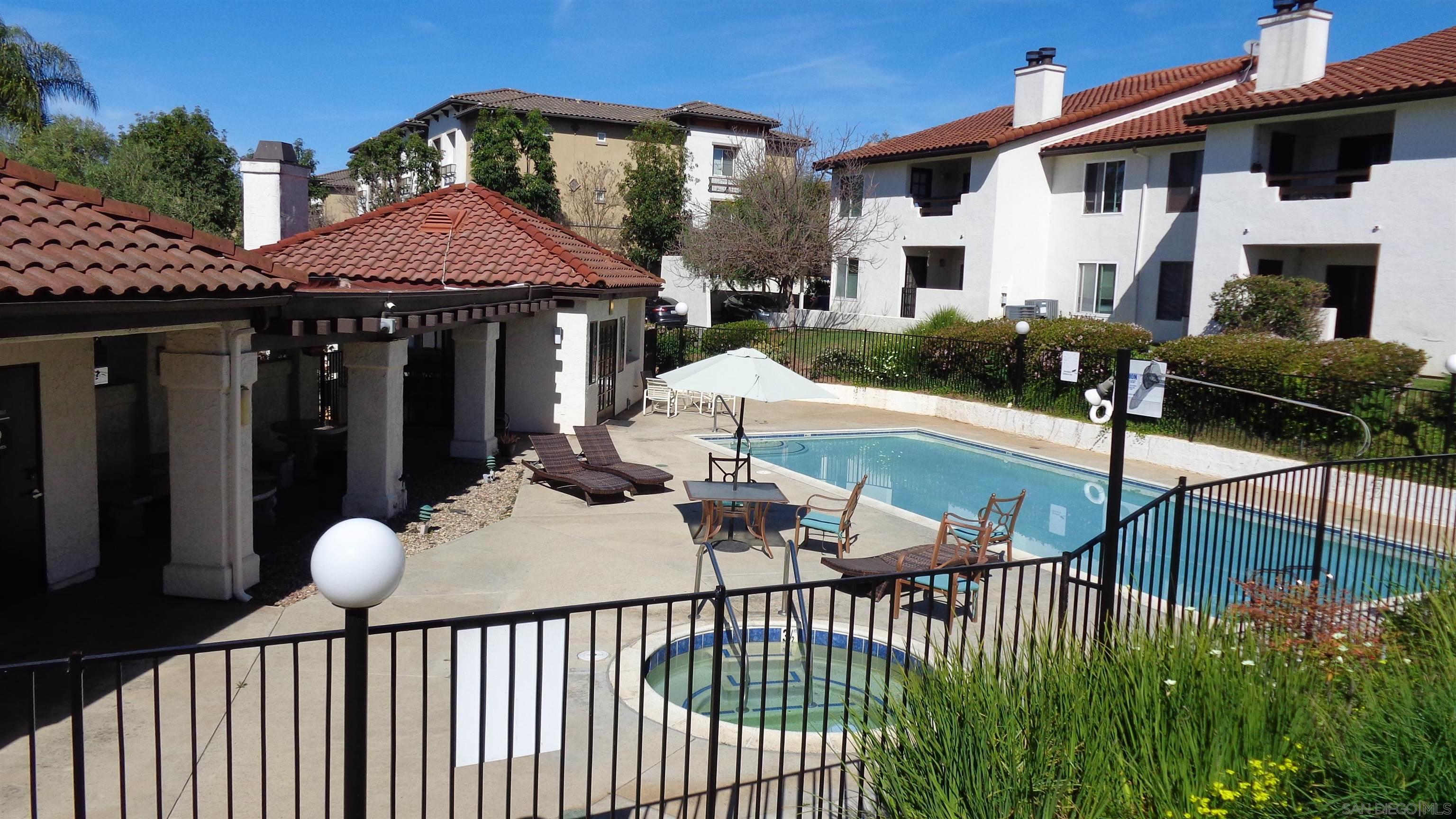 Detail Gallery Image 19 of 20 For 2425  Cranston Dr.  16, Escondido,  CA 92025 - 2 Beds | 2 Baths