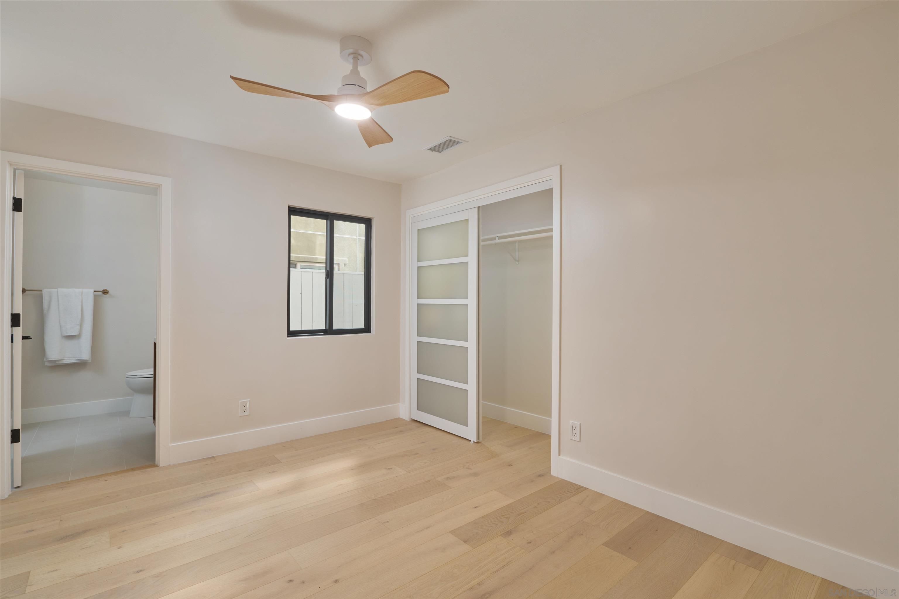 Detail Gallery Image 19 of 45 For 2465  Garfield Street, Carlsbad,  CA 92008 - 4 Beds | 4/2 Baths