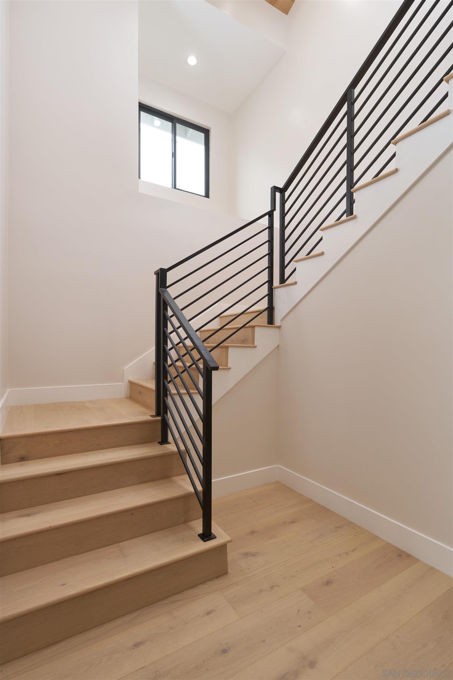 Detail Gallery Image 21 of 45 For 2465  Garfield Street, Carlsbad,  CA 92008 - 4 Beds | 4/2 Baths