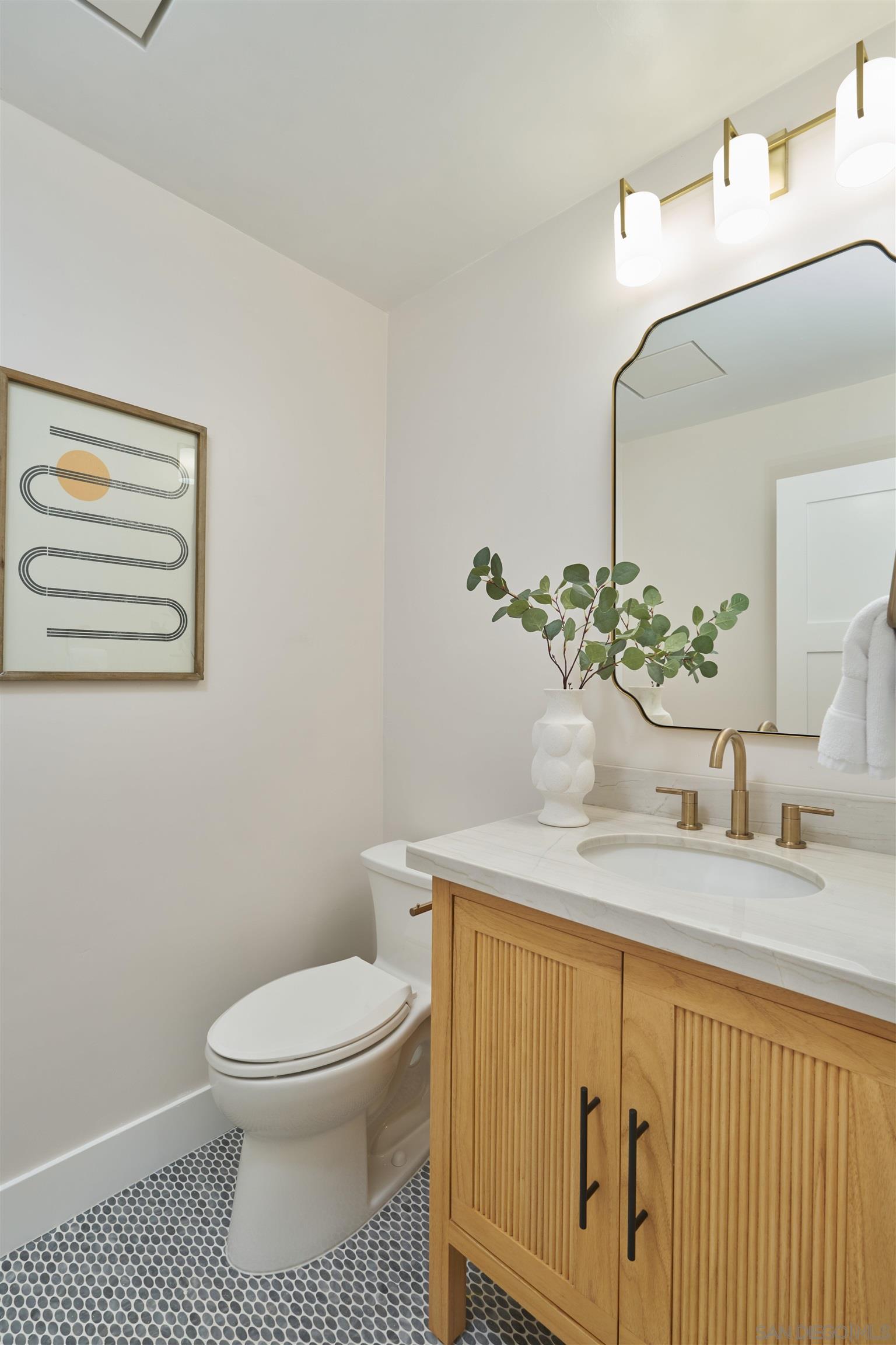 Detail Gallery Image 28 of 45 For 2465  Garfield Street, Carlsbad,  CA 92008 - 4 Beds | 4/2 Baths