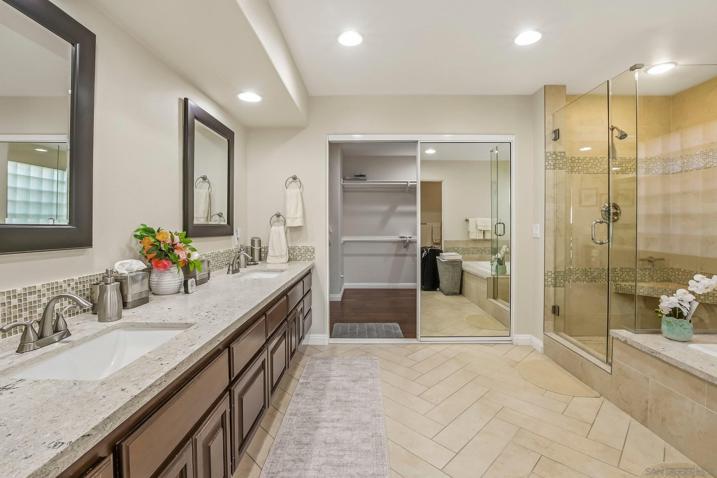 Detail Gallery Image 21 of 45 For 52  Spinnaker Way, Coronado,  CA 92118 - 4 Beds | 2/1 Baths