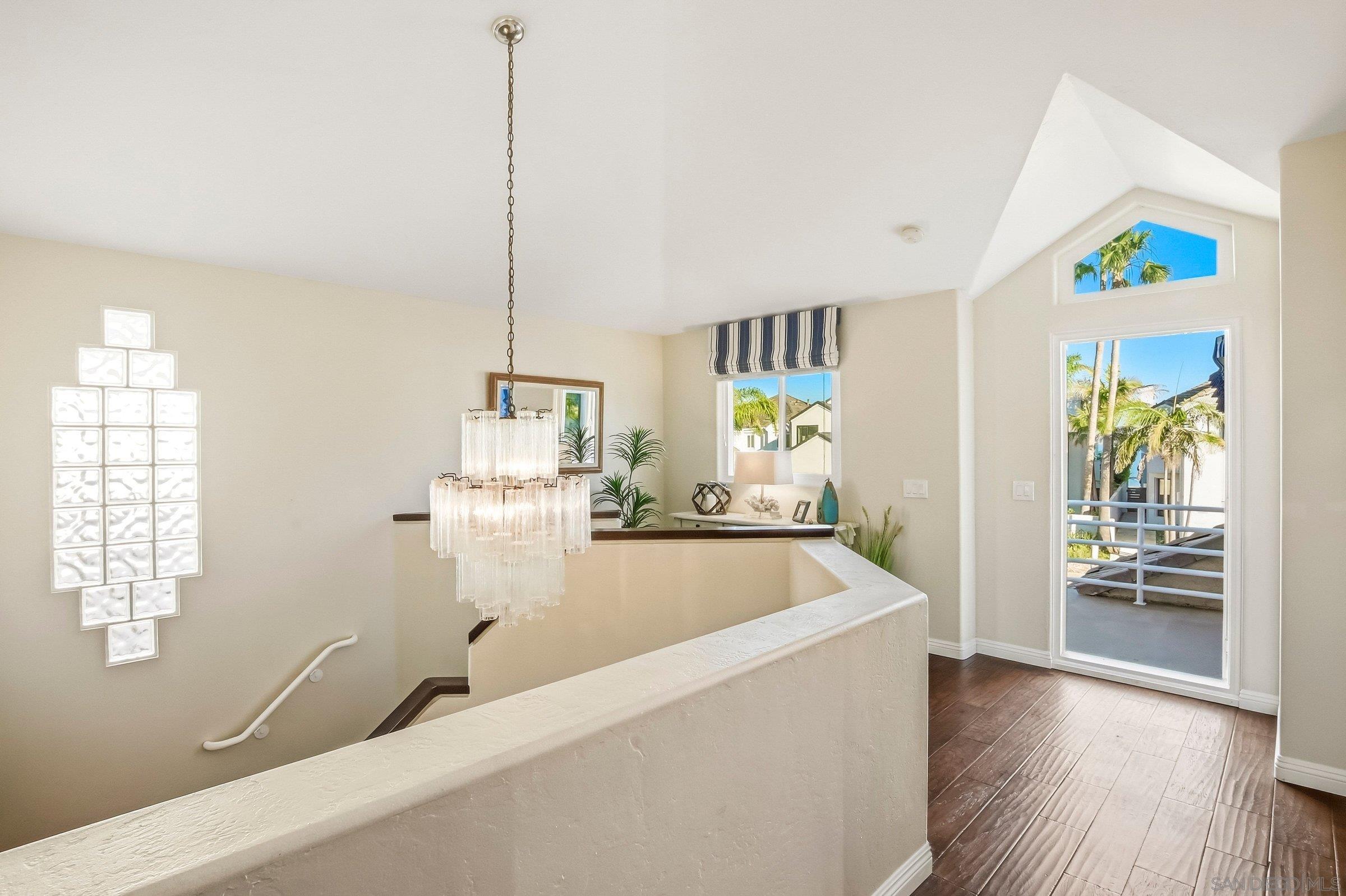 Detail Gallery Image 23 of 45 For 52  Spinnaker Way, Coronado,  CA 92118 - 4 Beds | 2/1 Baths