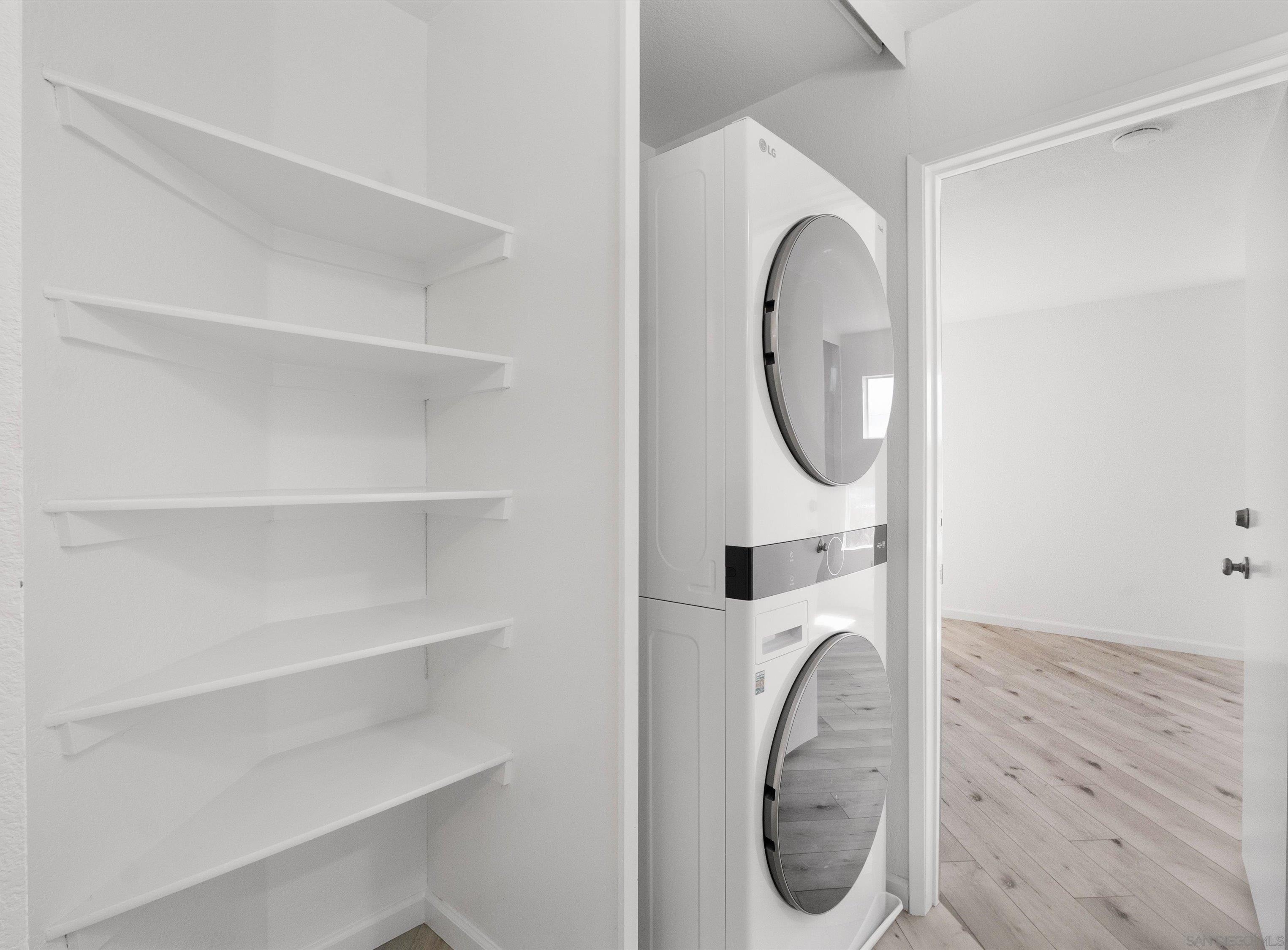 Detail Gallery Image 21 of 40 For 7087  Camino Degrazia  #141,  San Diego,  CA 92111 - 3 Beds | 2 Baths