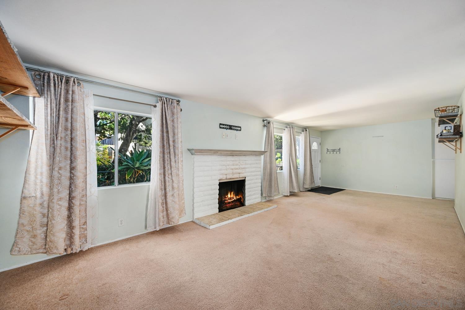 Detail Gallery Image 5 of 24 For 806 E 4th Ave  #10,  Escondido,  CA 92025 - 1 Beds | 1 Baths