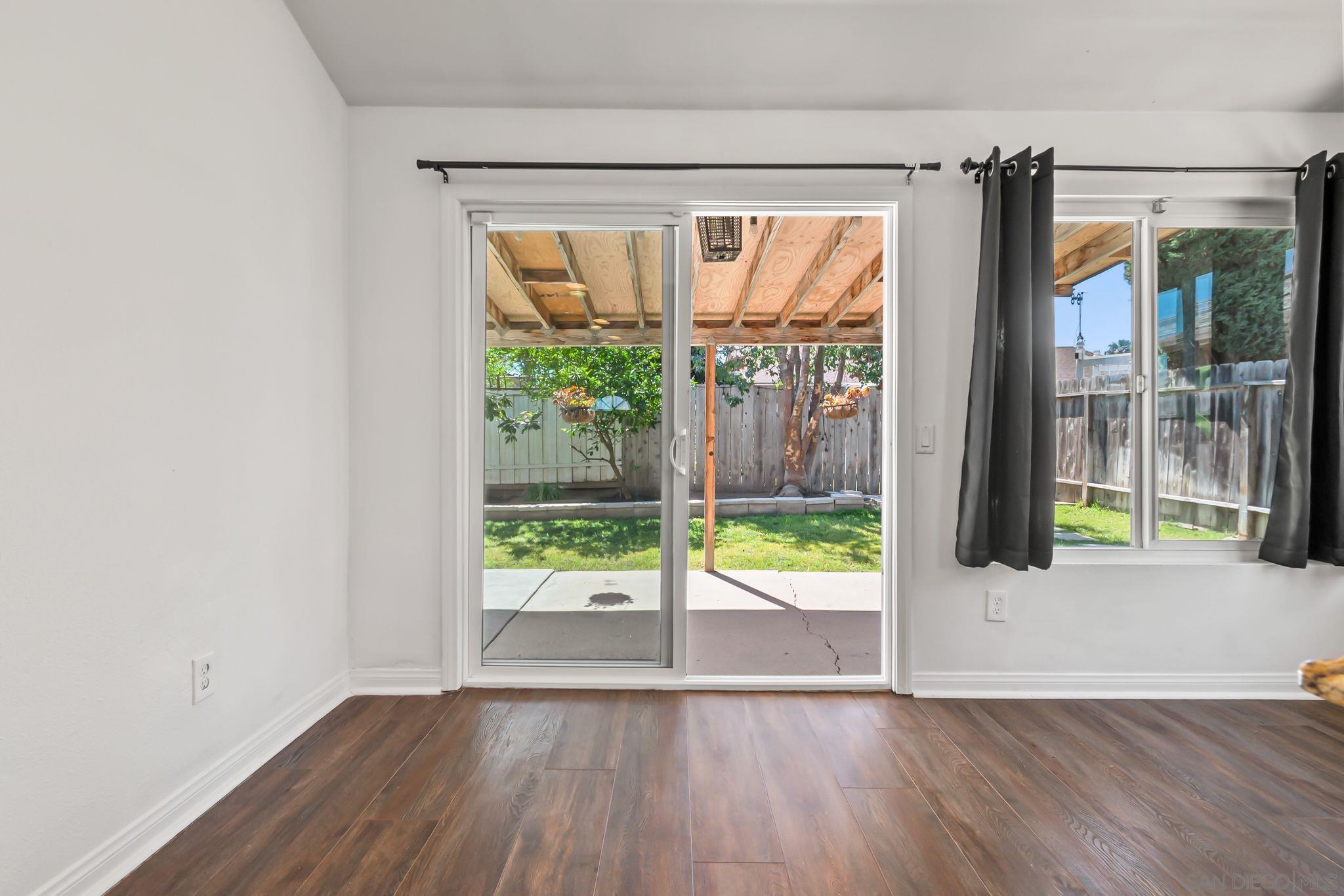 Detail Gallery Image 12 of 43 For 4621  Avery St, Oceanside,  CA 92057 - 4 Beds | 2 Baths