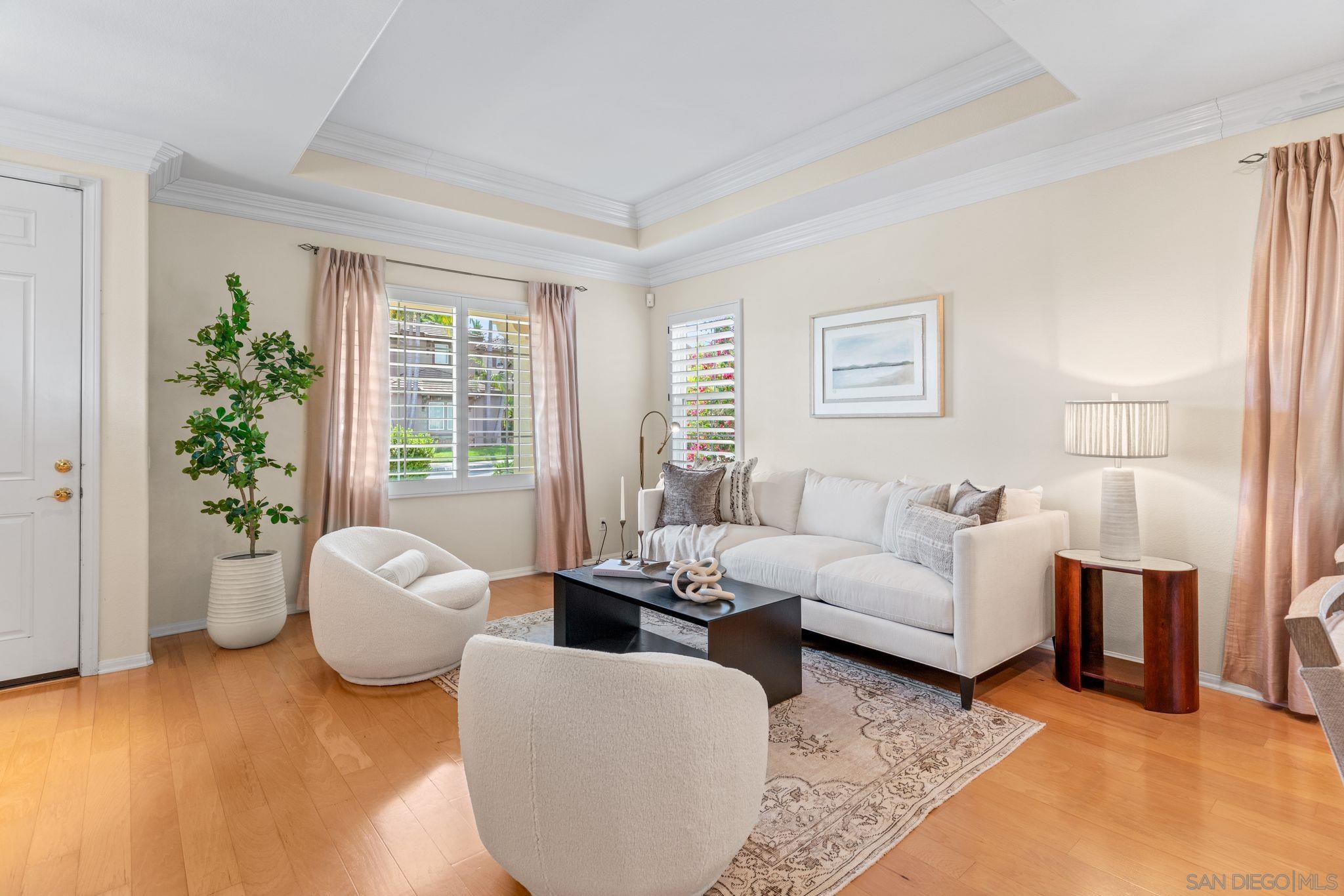 Detail Gallery Image 4 of 49 For 11754  Ashlock, San Diego,  CA 92131 - 4 Beds | 2/1 Baths