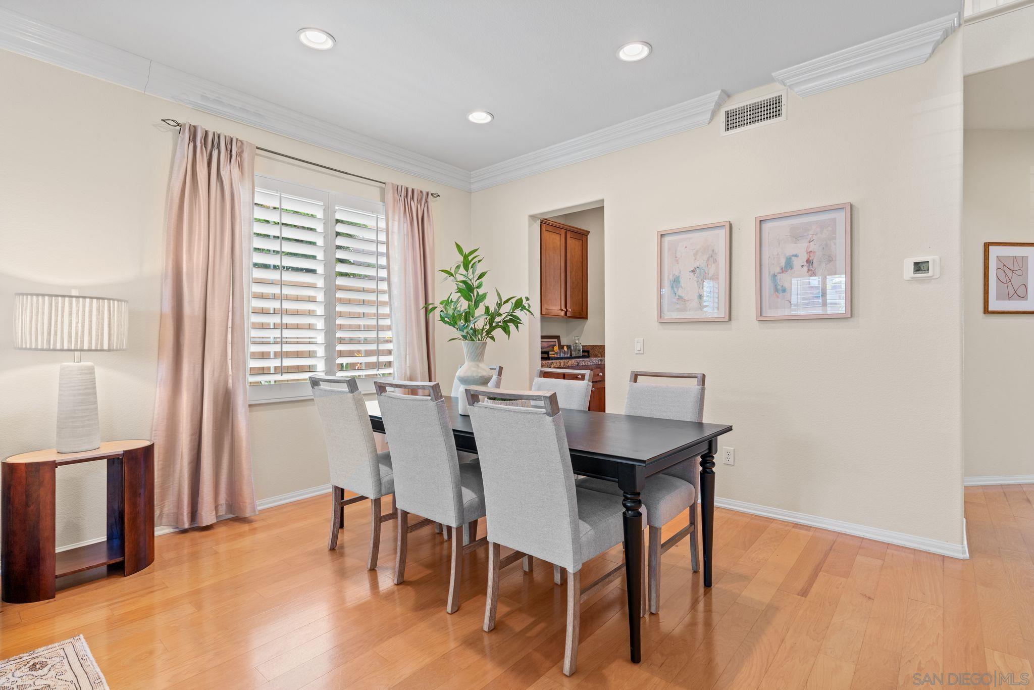 Detail Gallery Image 6 of 49 For 11754  Ashlock, San Diego,  CA 92131 - 4 Beds | 2/1 Baths