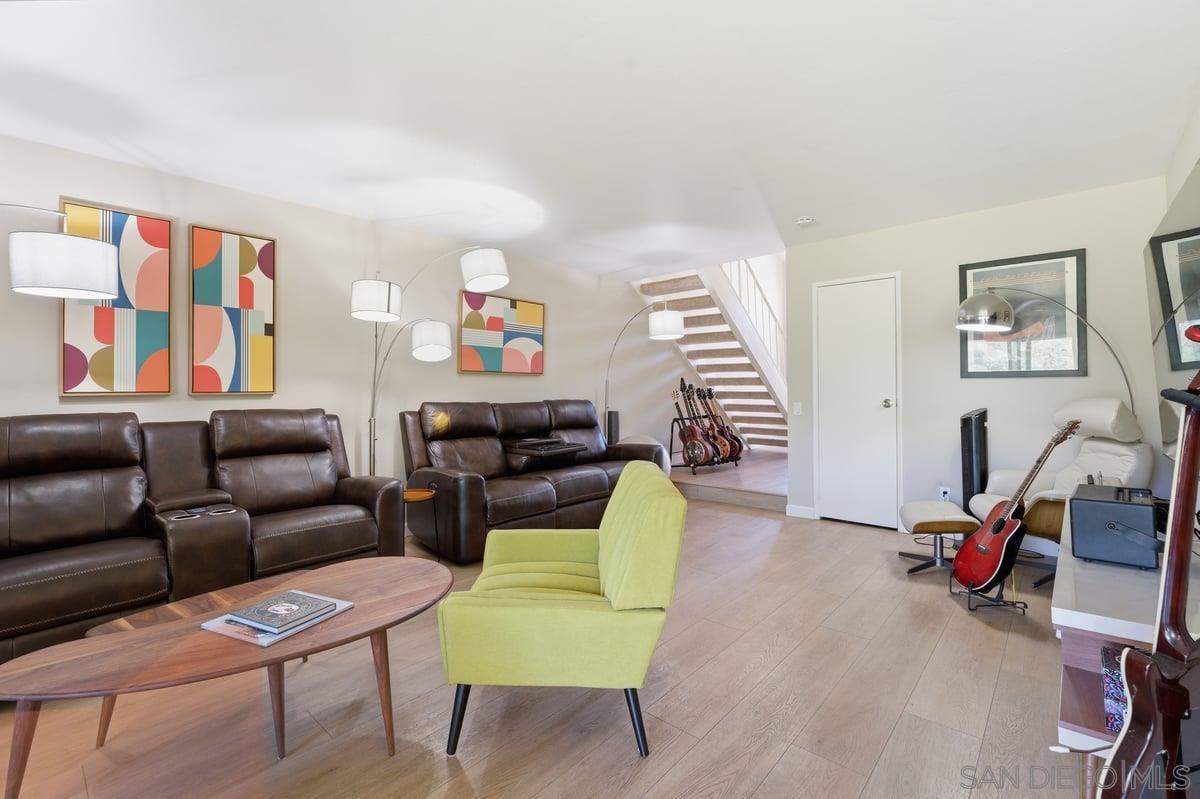 Detail Gallery Image 4 of 15 For 14670  Caminito Orense Este, San Diego,  CA 92129 - 2 Beds | 1/1 Baths