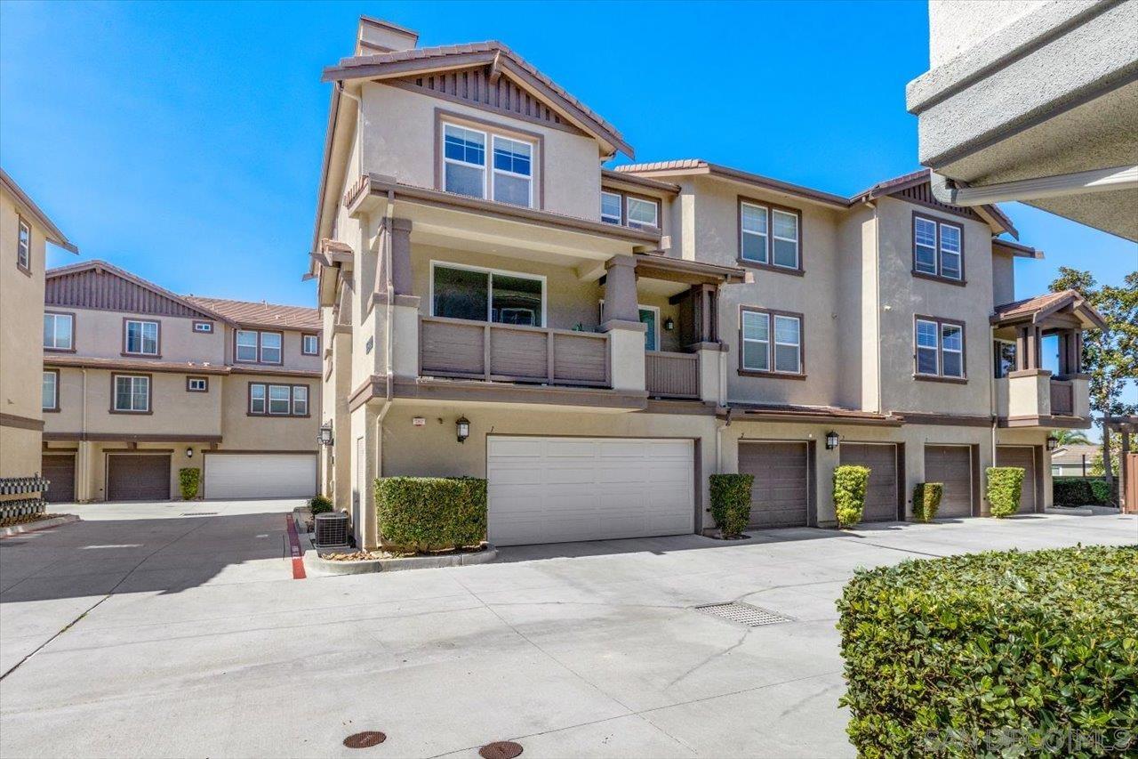 Detail Gallery Image 27 of 27 For 16910  Bixby St  #1,  San Diego,  CA 92127 - 3 Beds | 3 Baths