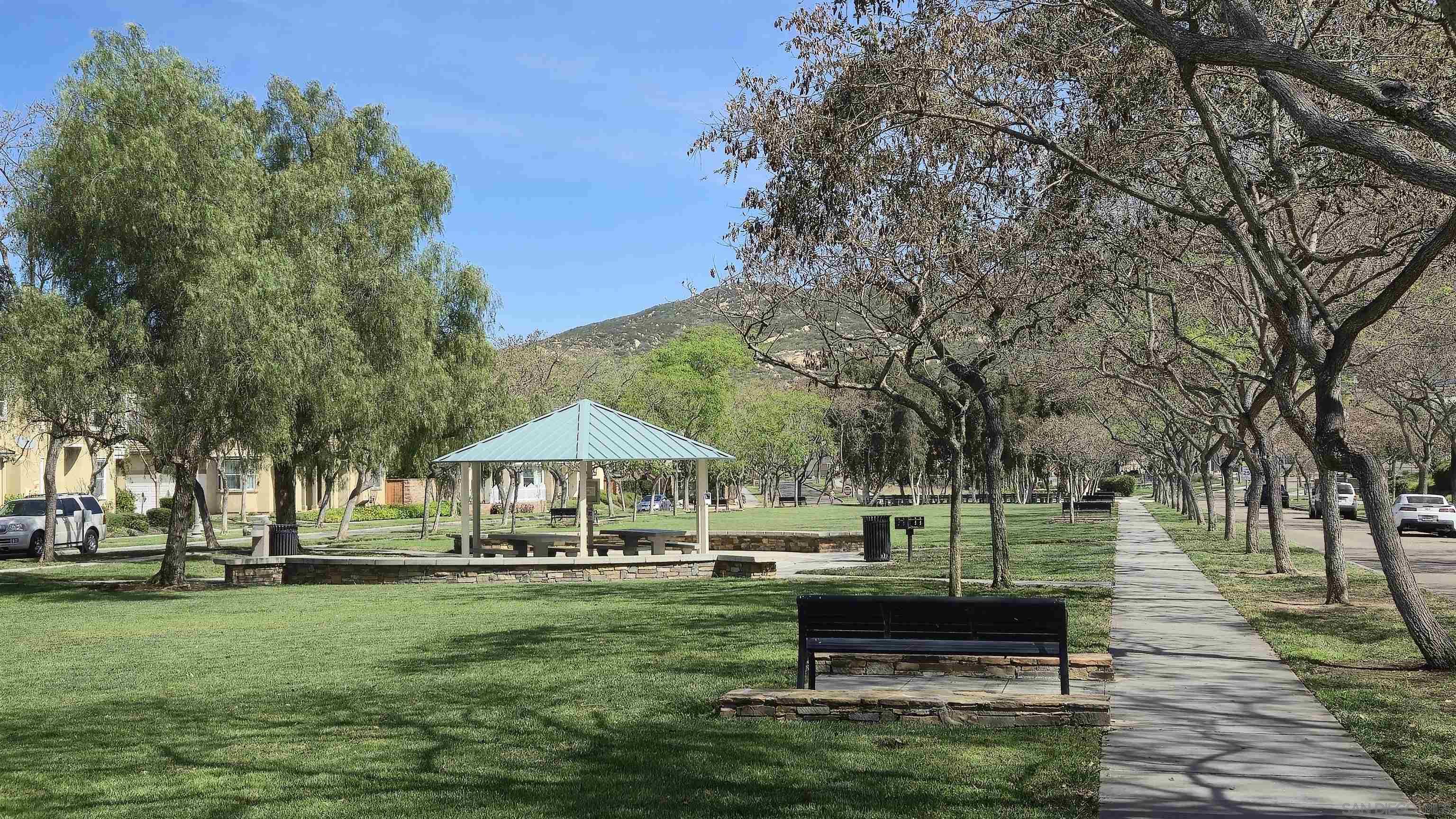 Detail Gallery Image 28 of 28 For 16910  Bixby St  #1,  San Diego,  CA 92127 - 3 Beds | 3 Baths