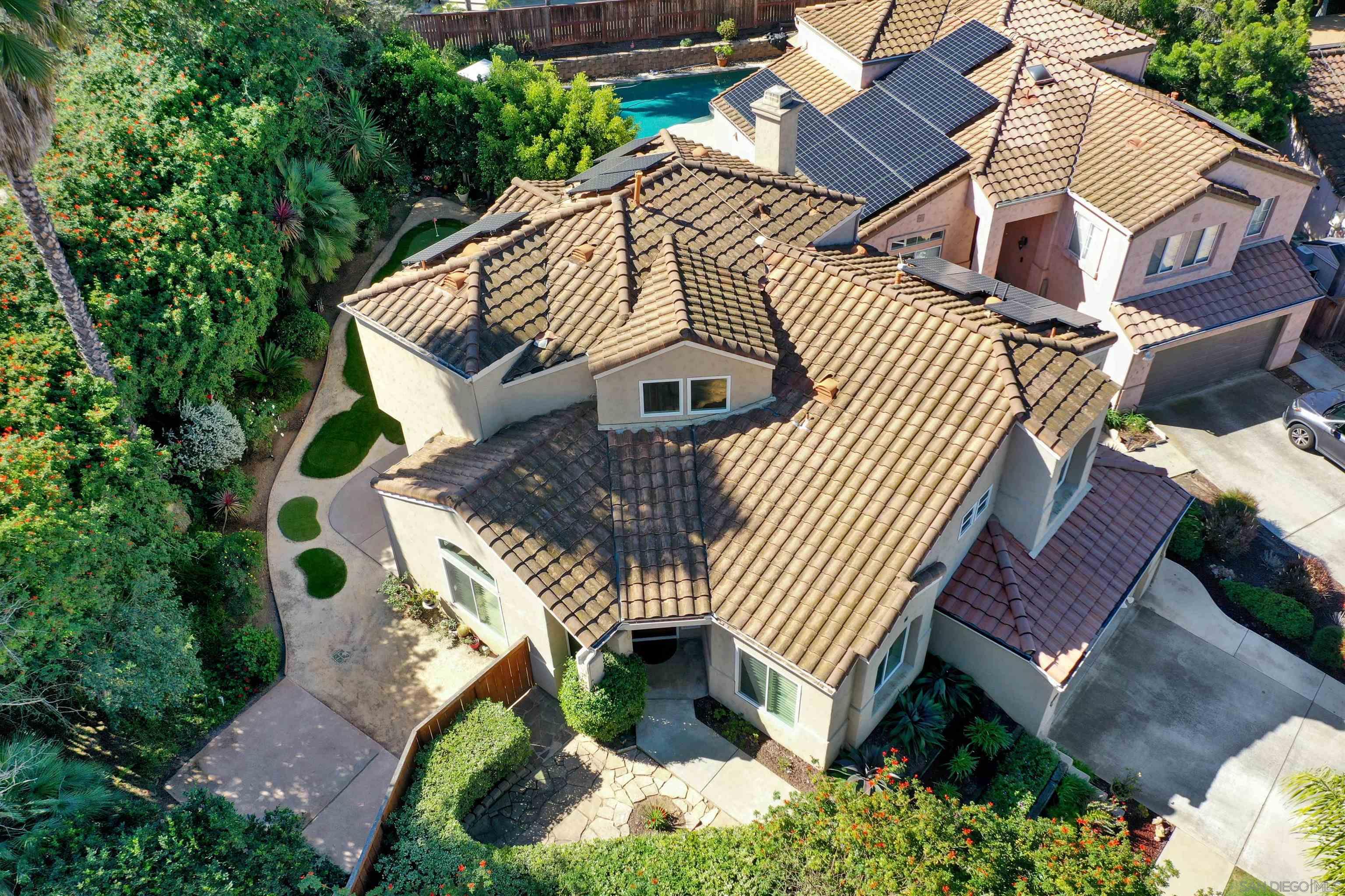 Detail Gallery Image 29 of 35 For 1361  Gilmore Place, Escondido,  CA 92026 - 4 Beds | 2/1 Baths