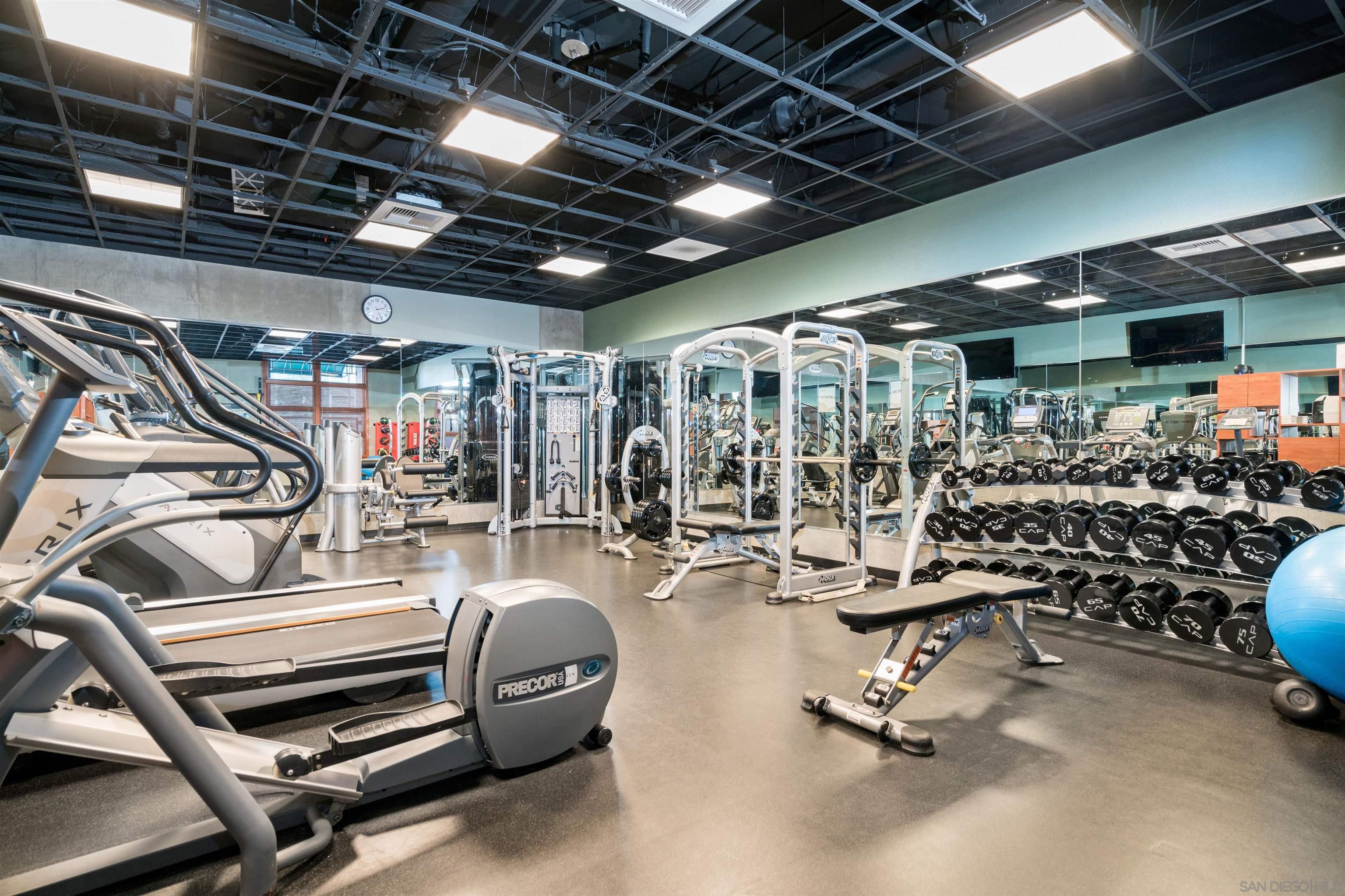 Detail Gallery Image 59 of 69 For 877  Island Ave.  907, San Diego,  CA 92101 - 1 Beds | 1/1 Baths