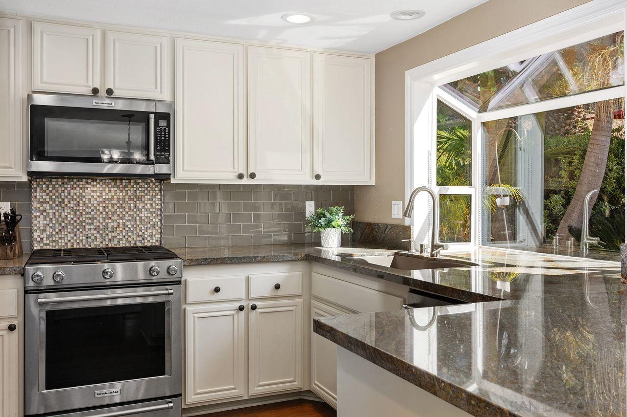 Detail Gallery Image 11 of 59 For 14919  Derringer Rd, Poway,  CA 92064 - 4 Beds | 2/1 Baths