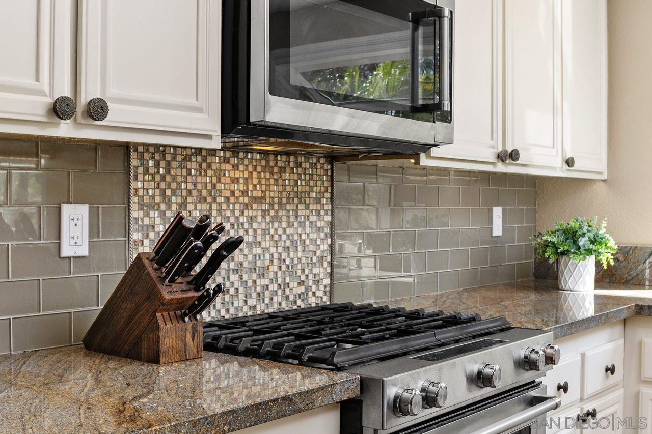 Detail Gallery Image 14 of 59 For 14919  Derringer Rd, Poway,  CA 92064 - 4 Beds | 2/1 Baths