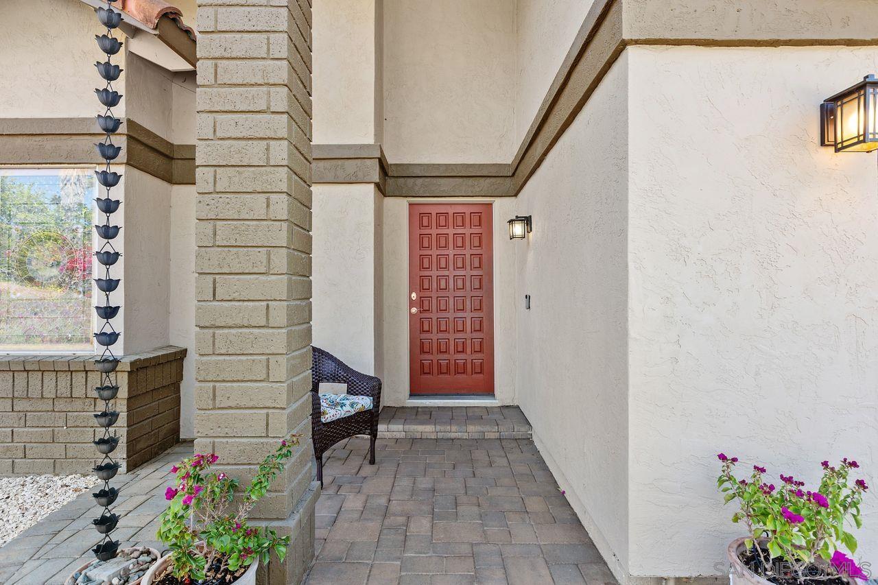 Detail Gallery Image 4 of 59 For 14919  Derringer Rd, Poway,  CA 92064 - 4 Beds | 2/1 Baths