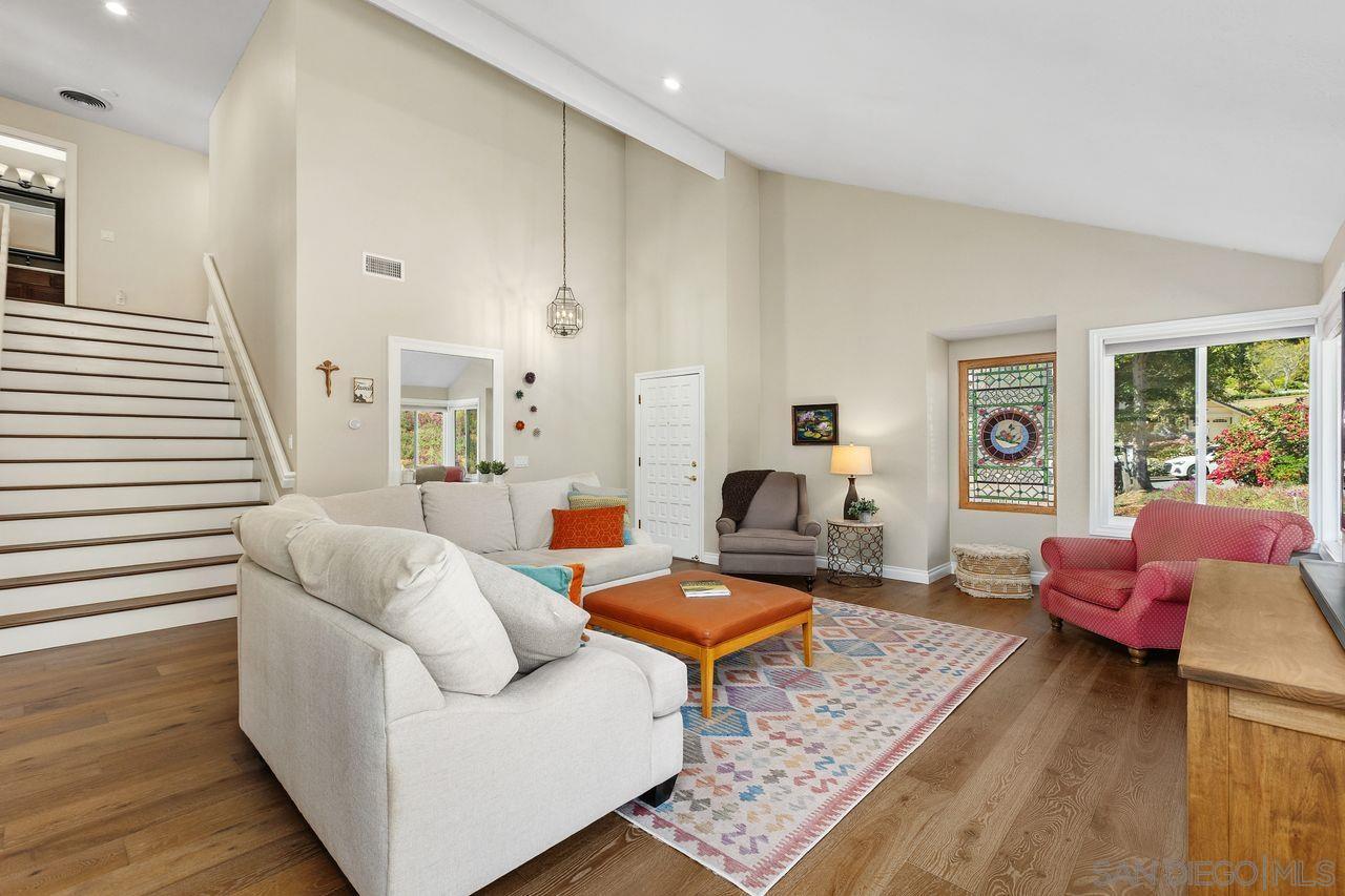 Detail Gallery Image 9 of 59 For 14919  Derringer Rd, Poway,  CA 92064 - 4 Beds | 2/1 Baths