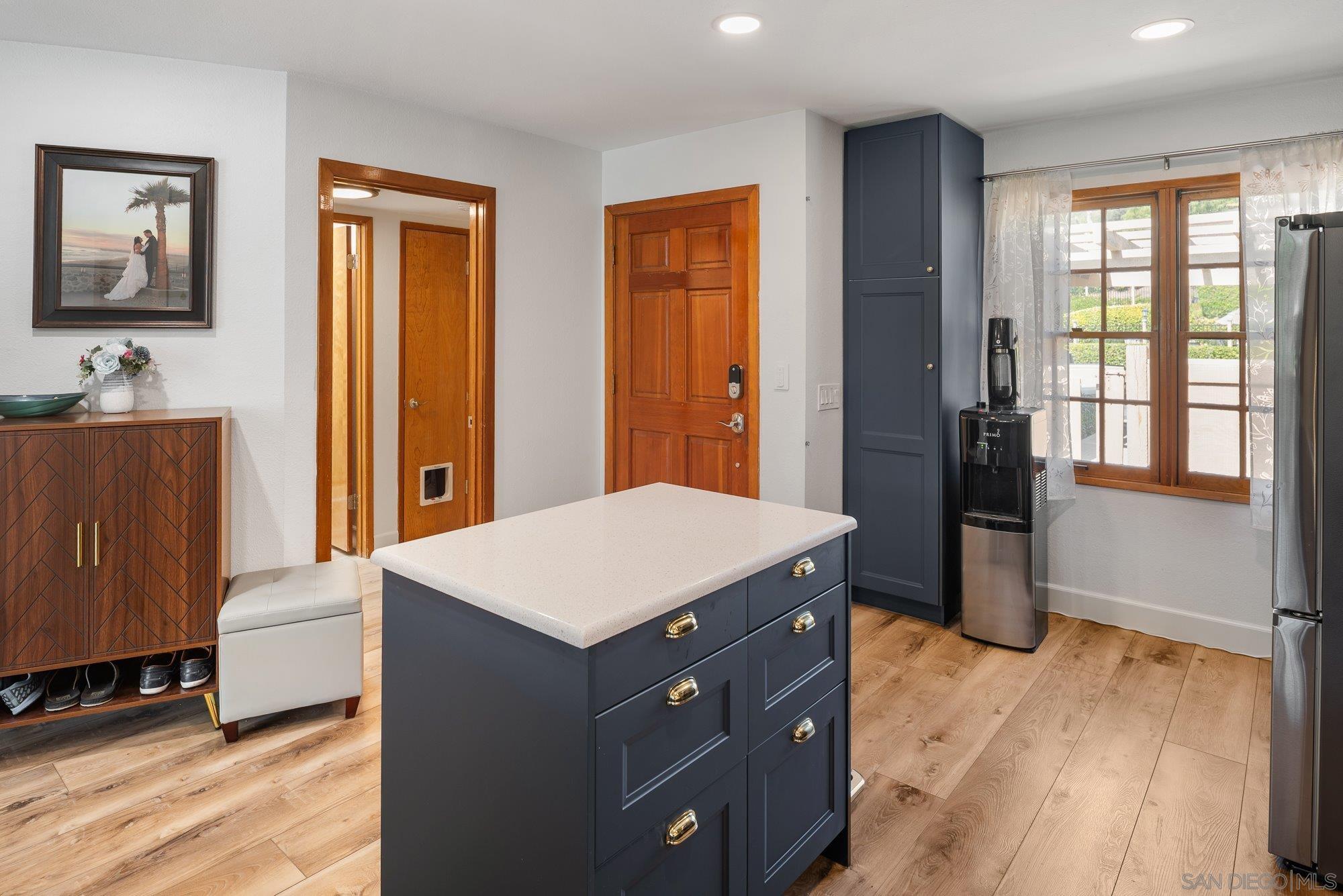 Detail Gallery Image 12 of 39 For 8647  Circle R Valley Ln, Escondido,  CA 92026 - 2 Beds | 2 Baths