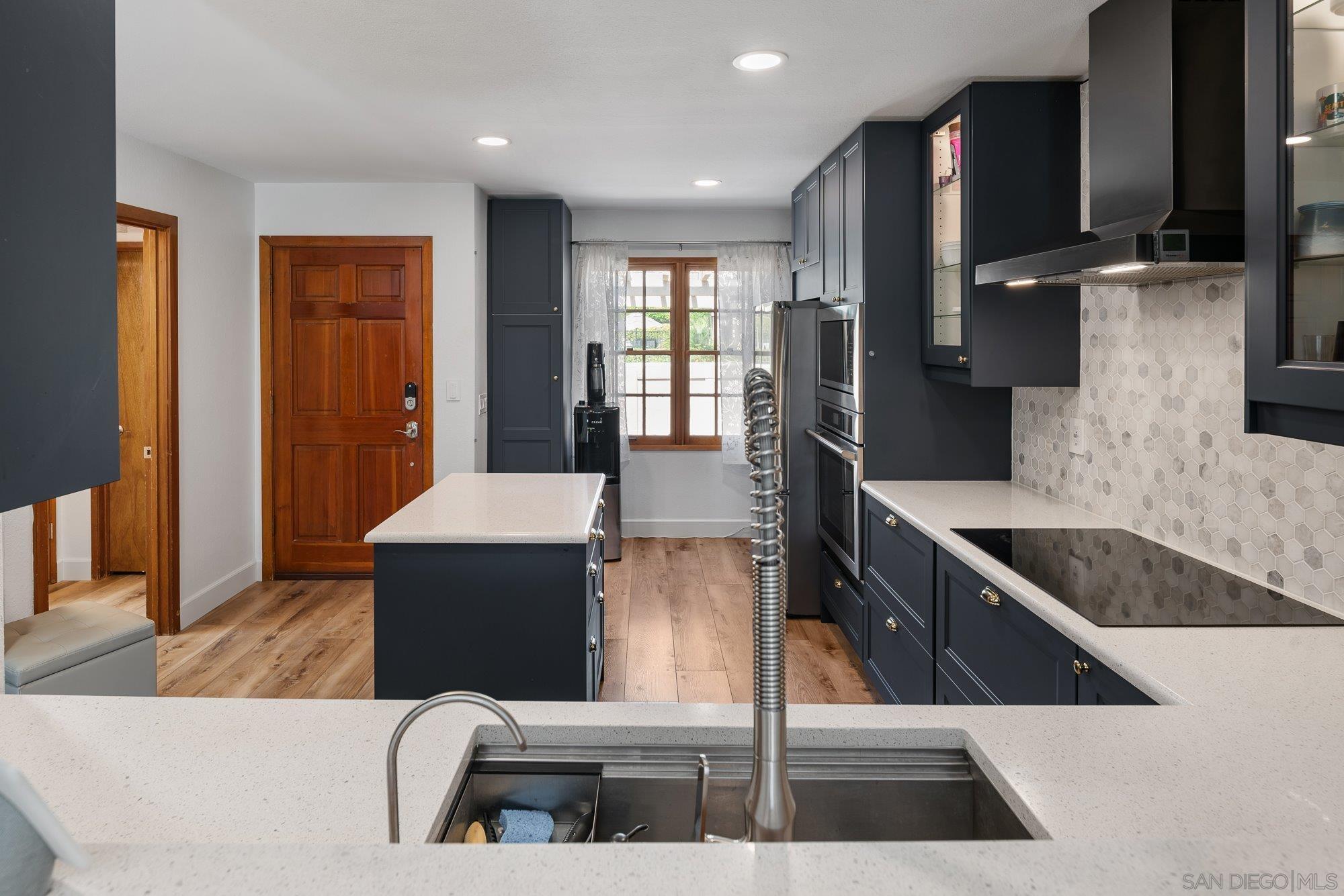 Detail Gallery Image 15 of 39 For 8647  Circle R Valley Ln, Escondido,  CA 92026 - 2 Beds | 2 Baths