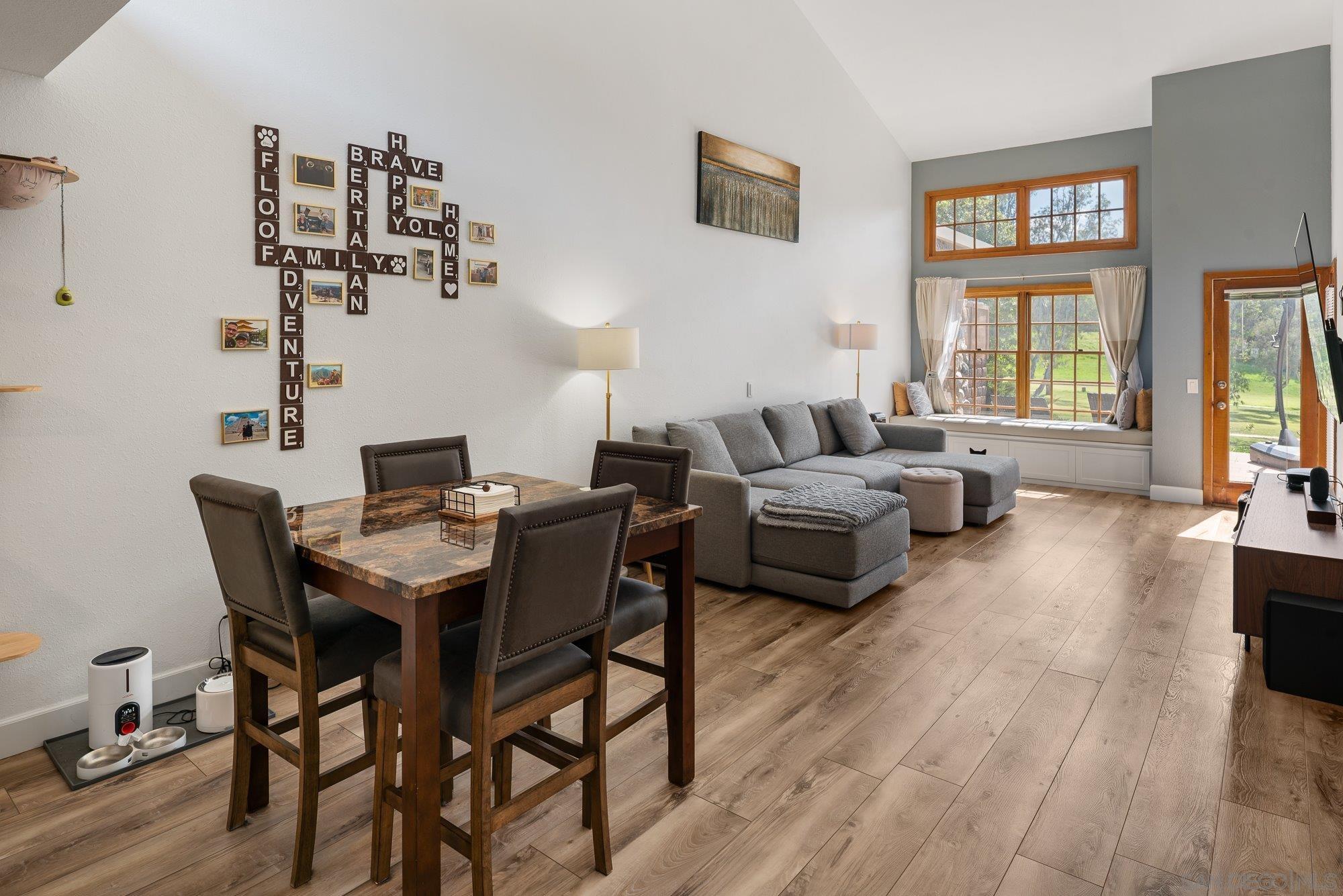 Detail Gallery Image 17 of 39 For 8647  Circle R Valley Ln, Escondido,  CA 92026 - 2 Beds | 2 Baths