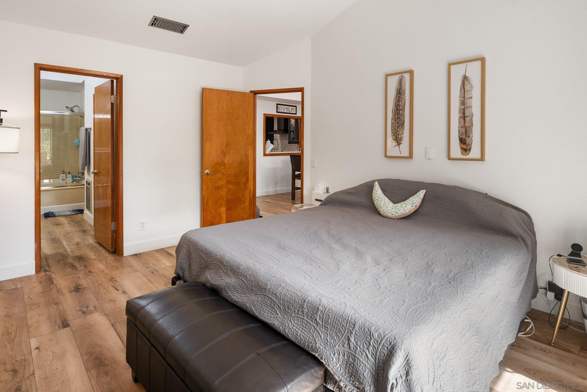 Detail Gallery Image 22 of 39 For 8647  Circle R Valley Ln, Escondido,  CA 92026 - 2 Beds | 2 Baths