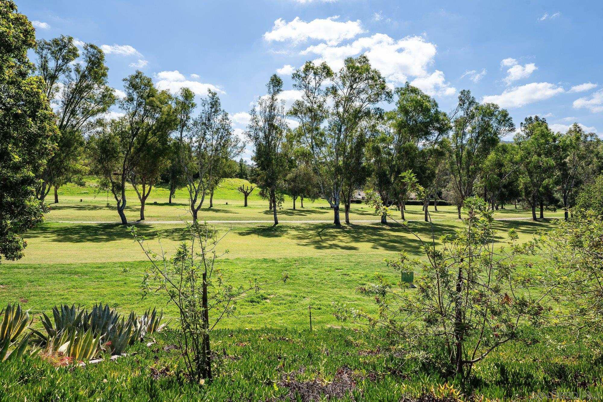 Detail Gallery Image 30 of 39 For 8647  Circle R Valley Ln, Escondido,  CA 92026 - 2 Beds | 2 Baths