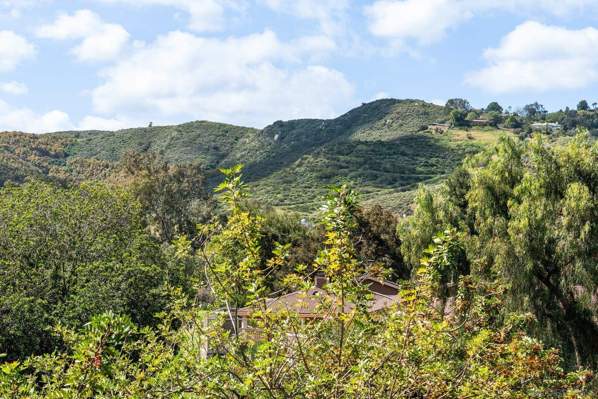 Detail Gallery Image 31 of 39 For 8647  Circle R Valley Ln, Escondido,  CA 92026 - 2 Beds | 2 Baths