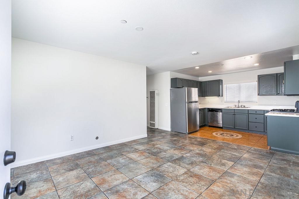 Detail Gallery Image 33 of 44 For 6618-22  Appert Ct, San Diego,  CA 92111 - – Beds | – Baths