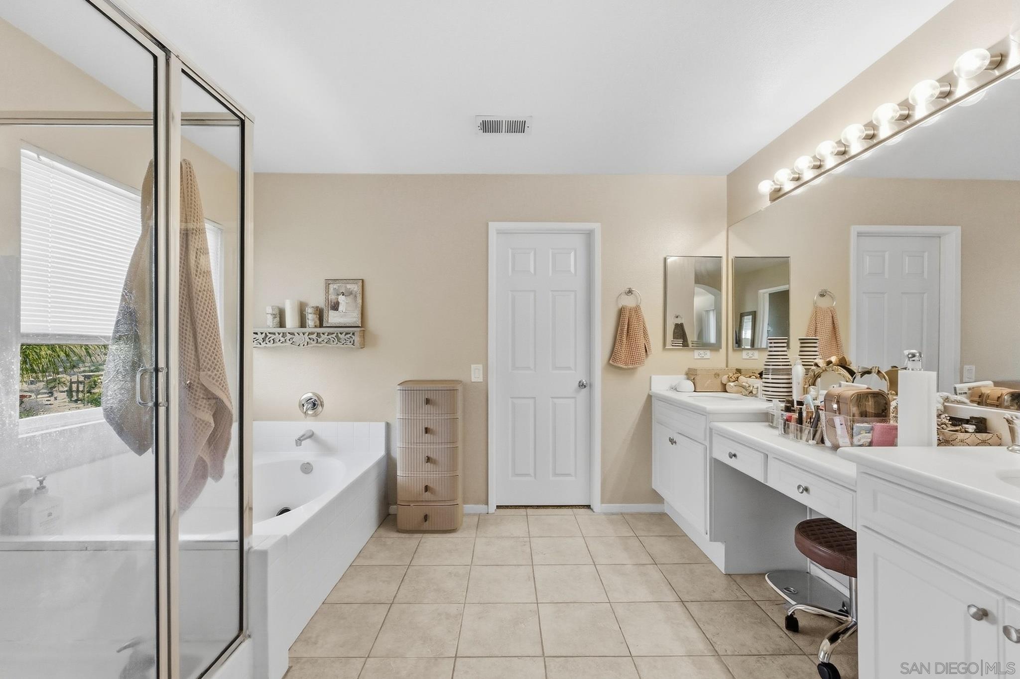 Detail Gallery Image 19 of 36 For 5630  Vista San Juanico, San Diego,  CA 92154 - 4 Beds | 2/1 Baths