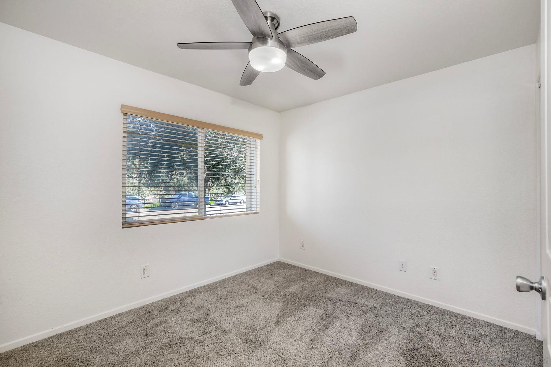 Detail Gallery Image 11 of 28 For 598  Almond Rd, San Marcos,  CA 92078 - 3 Beds | 3 Baths