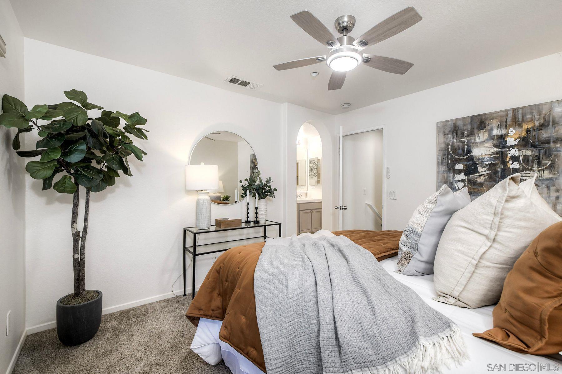 Detail Gallery Image 19 of 28 For 598  Almond Rd, San Marcos,  CA 92078 - 3 Beds | 3 Baths