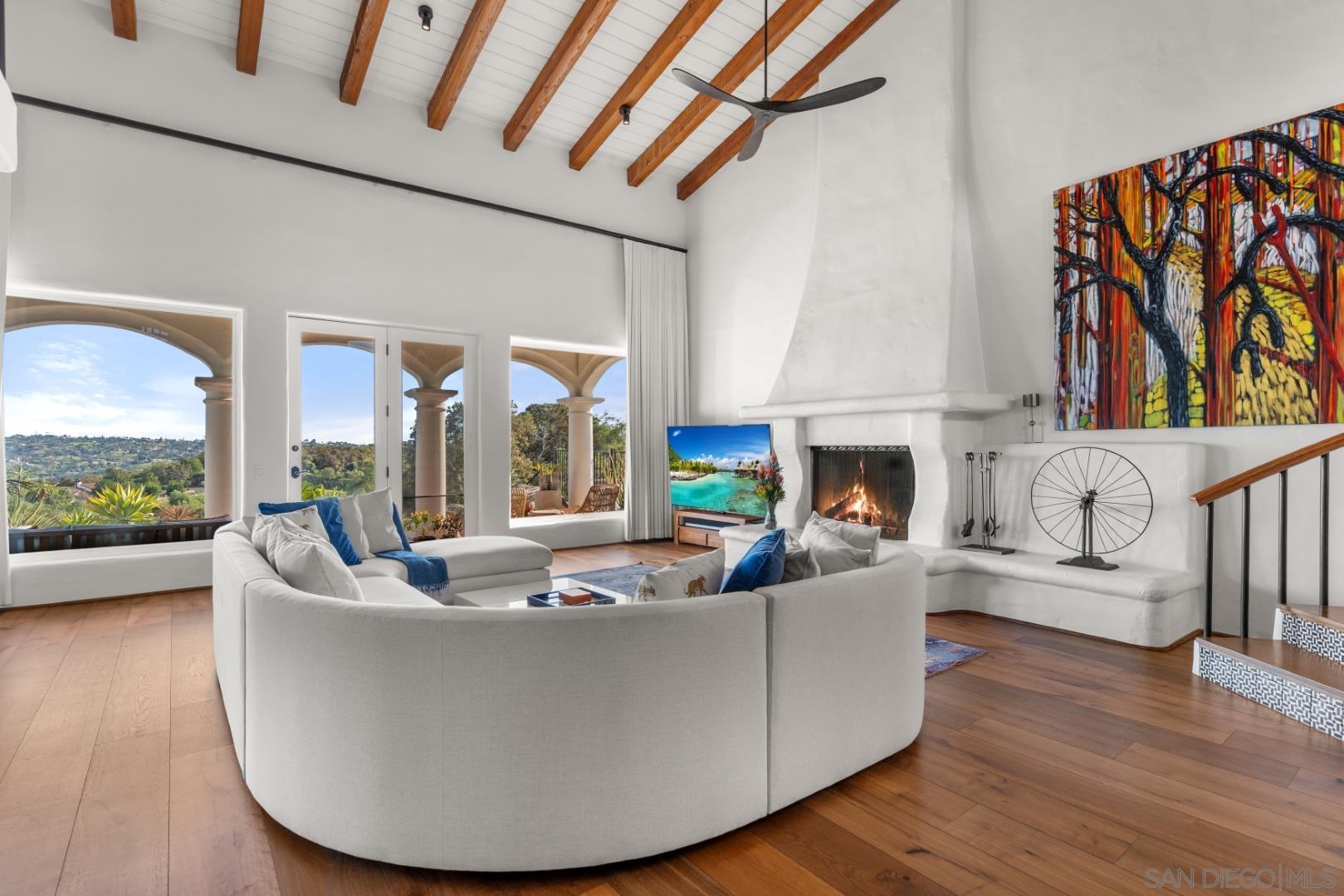 Detail Gallery Image 8 of 26 For 40616  Rock Mountain Road, Fallbrook,  CA 92028 - 4 Beds | 4 Baths