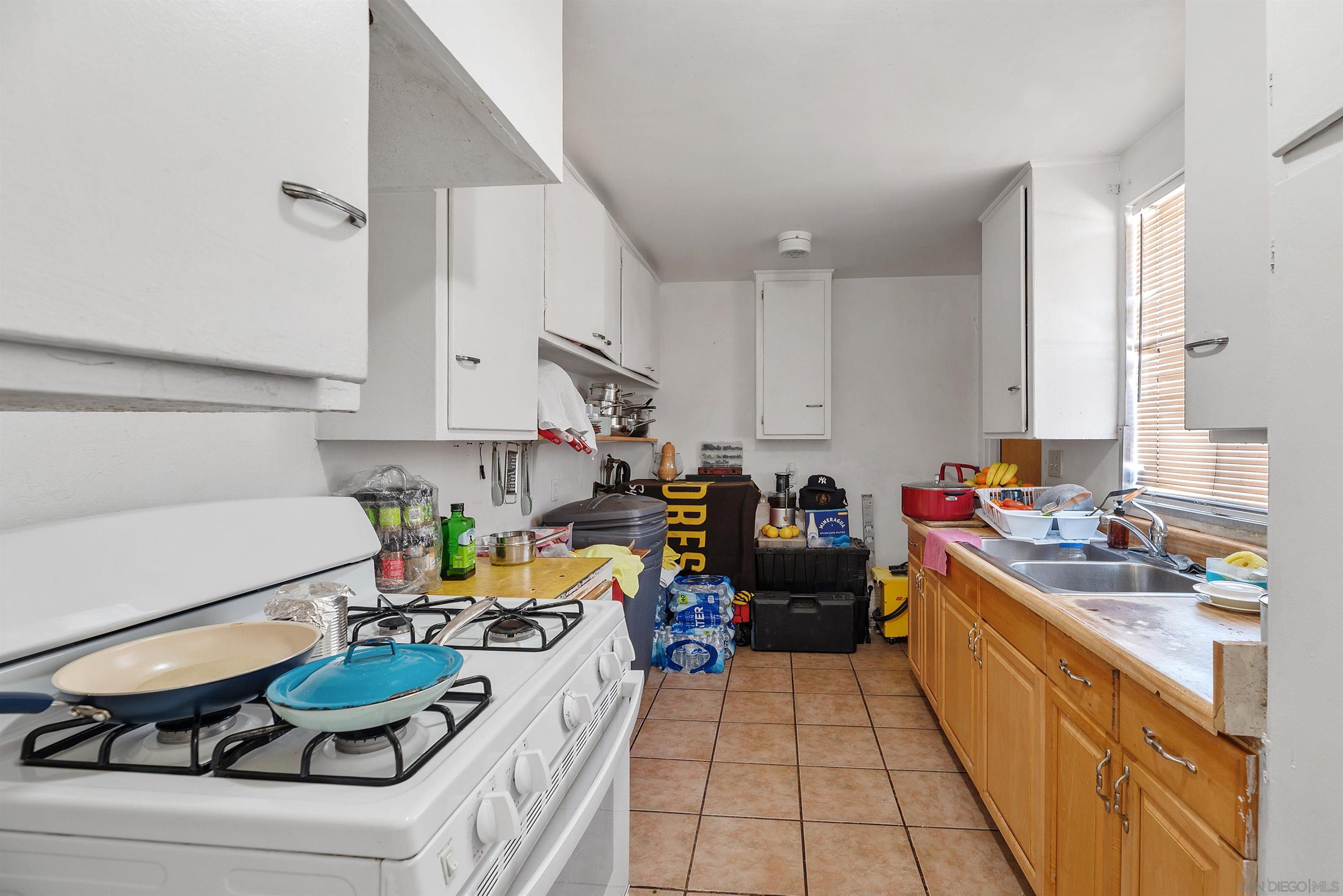 Detail Gallery Image 22 of 33 For 5242-48  Imperial Ave, San Diego,  CA 92114 - 2 Beds | 1 Baths