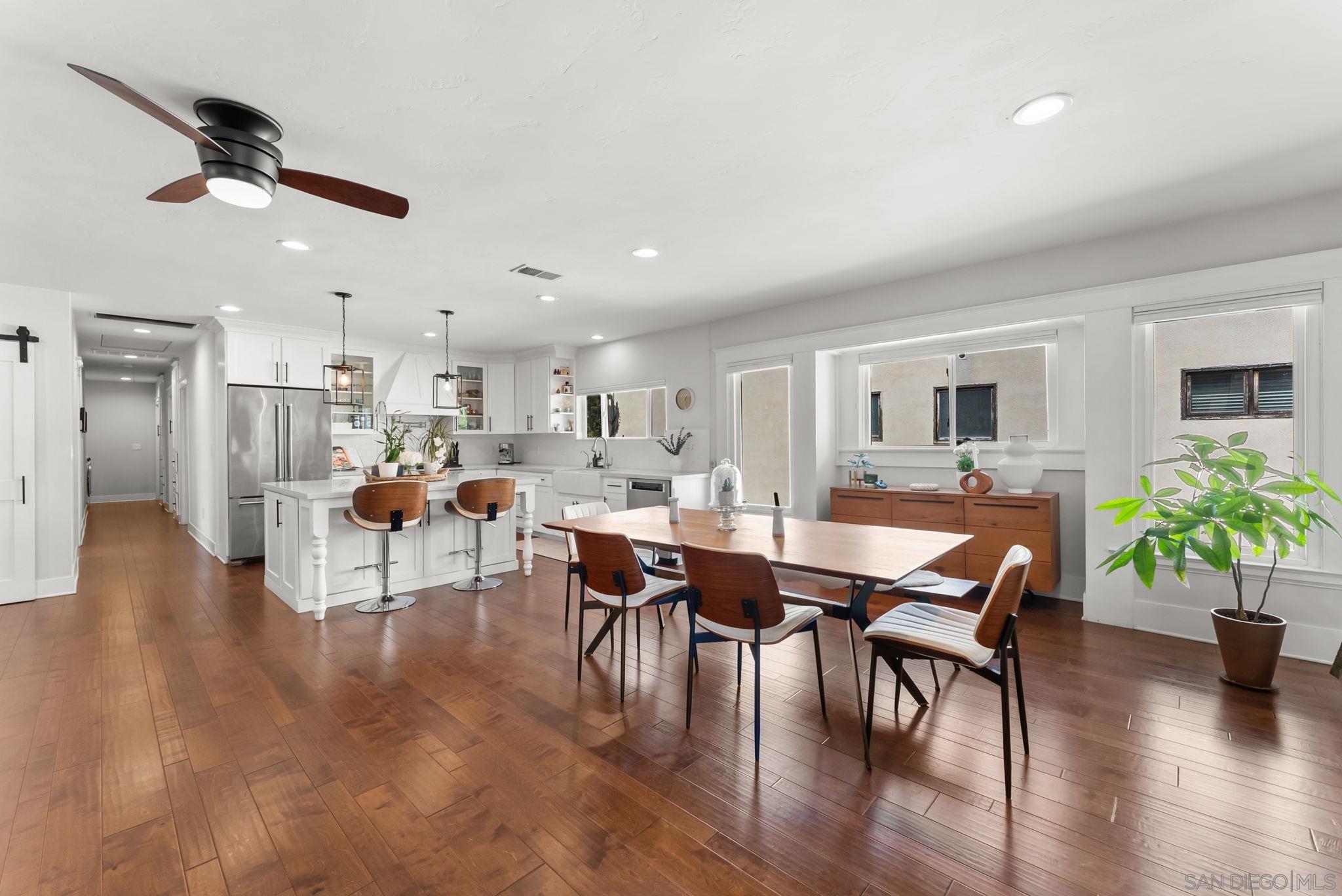 Detail Gallery Image 3 of 60 For 4736-38  Kensington Drive, San Diego,  CA 92116 - 4 Beds | 3/1 Baths