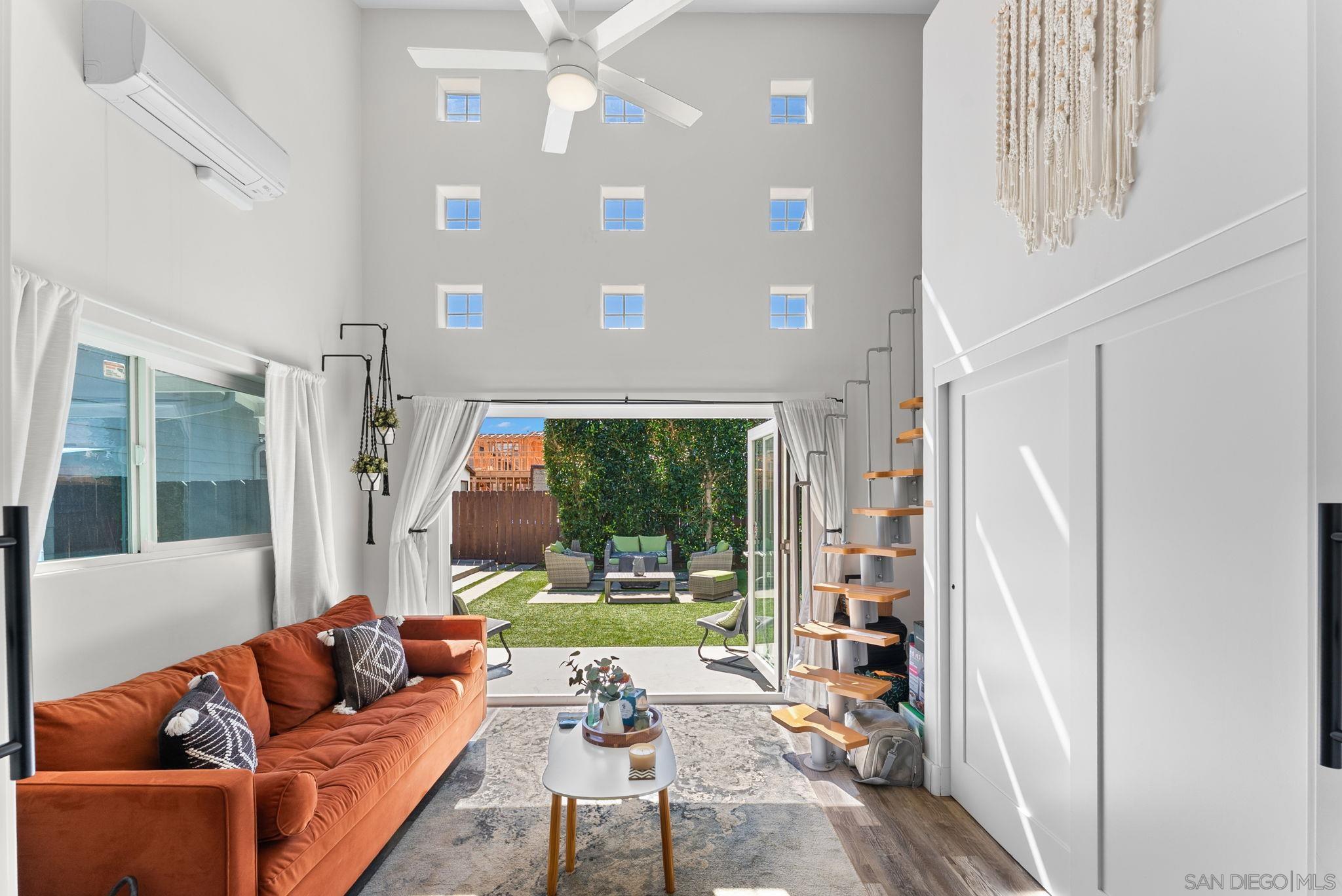 Detail Gallery Image 40 of 60 For 4736-38  Kensington Drive, San Diego,  CA 92116 - 4 Beds | 3/1 Baths