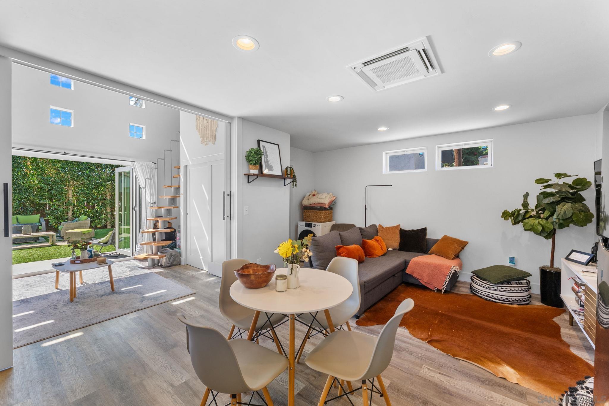 Detail Gallery Image 43 of 60 For 4736-38  Kensington Drive, San Diego,  CA 92116 - 4 Beds | 3/1 Baths