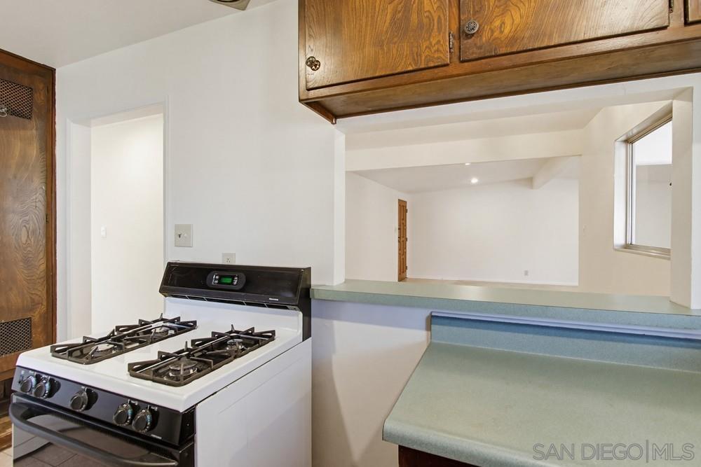 Detail Gallery Image 13 of 36 For 5178  Bowden Avenue, San Diego,  CA 92117 - 3 Beds | 1 Baths